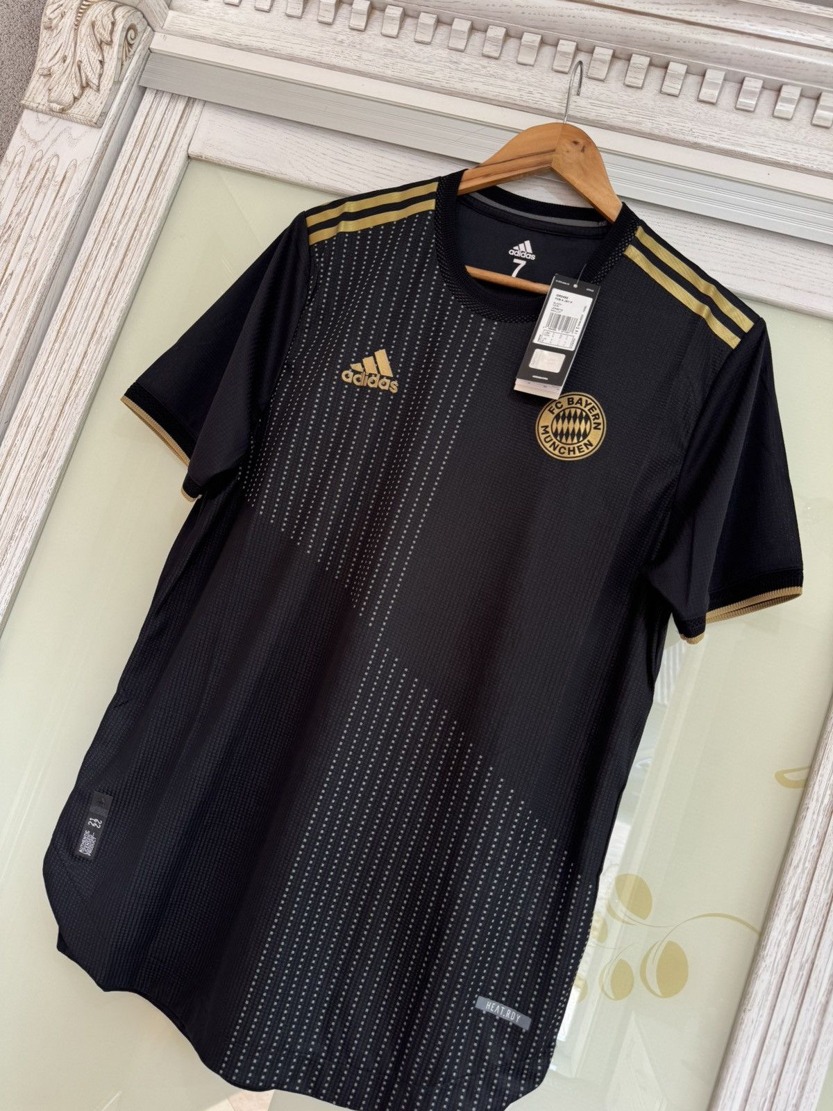 Adidas Bayern Munich 2021-2022 Away Player Issue Soccer Jersey Kit Size US L / EU 52-54 / 3 - 3 Thumbnail