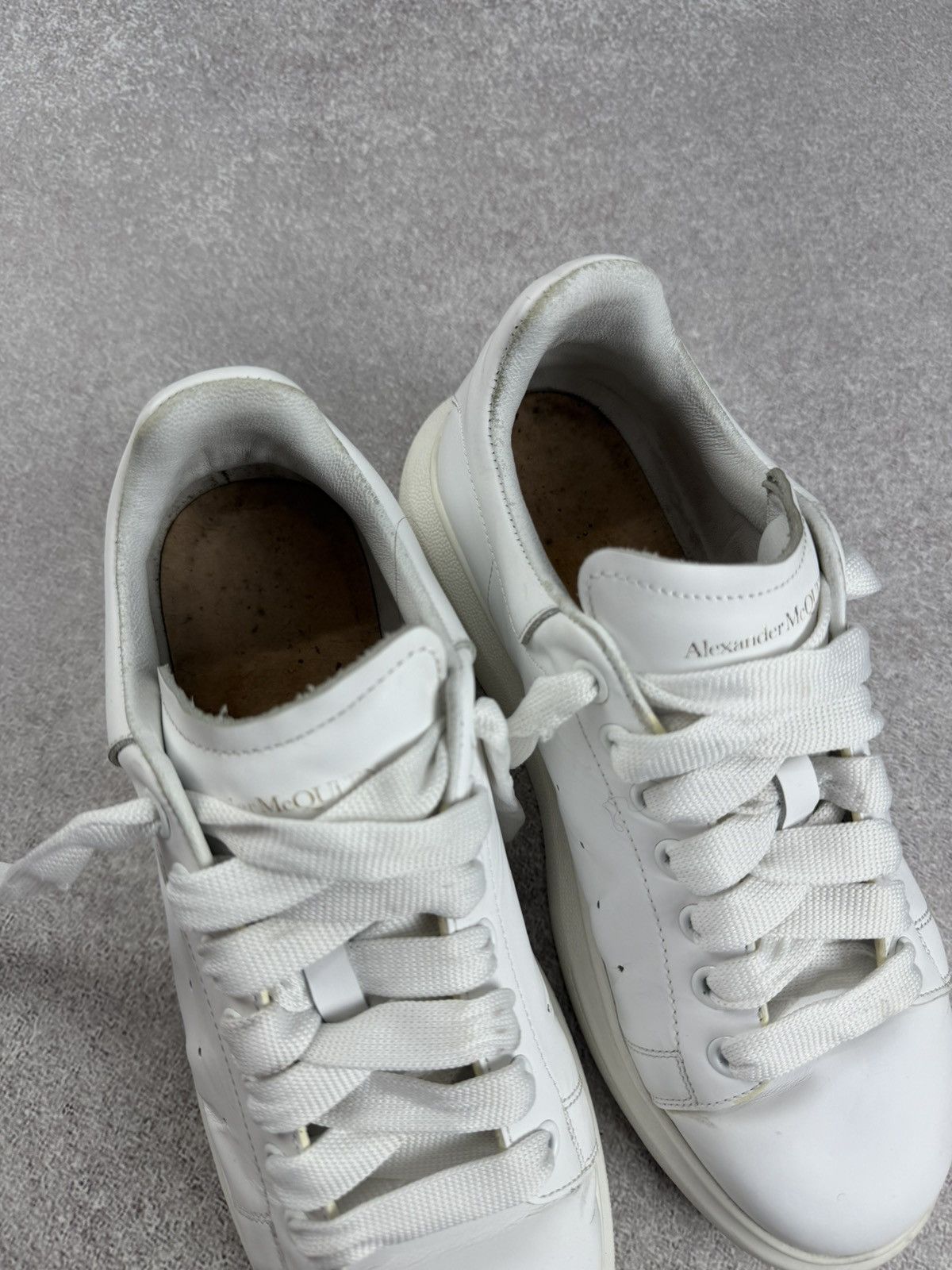 Alexander McQueen Alexander McQueen White Leather Sneakers Size 42 Size US 9 / EU 42 - 5 Thumbnail