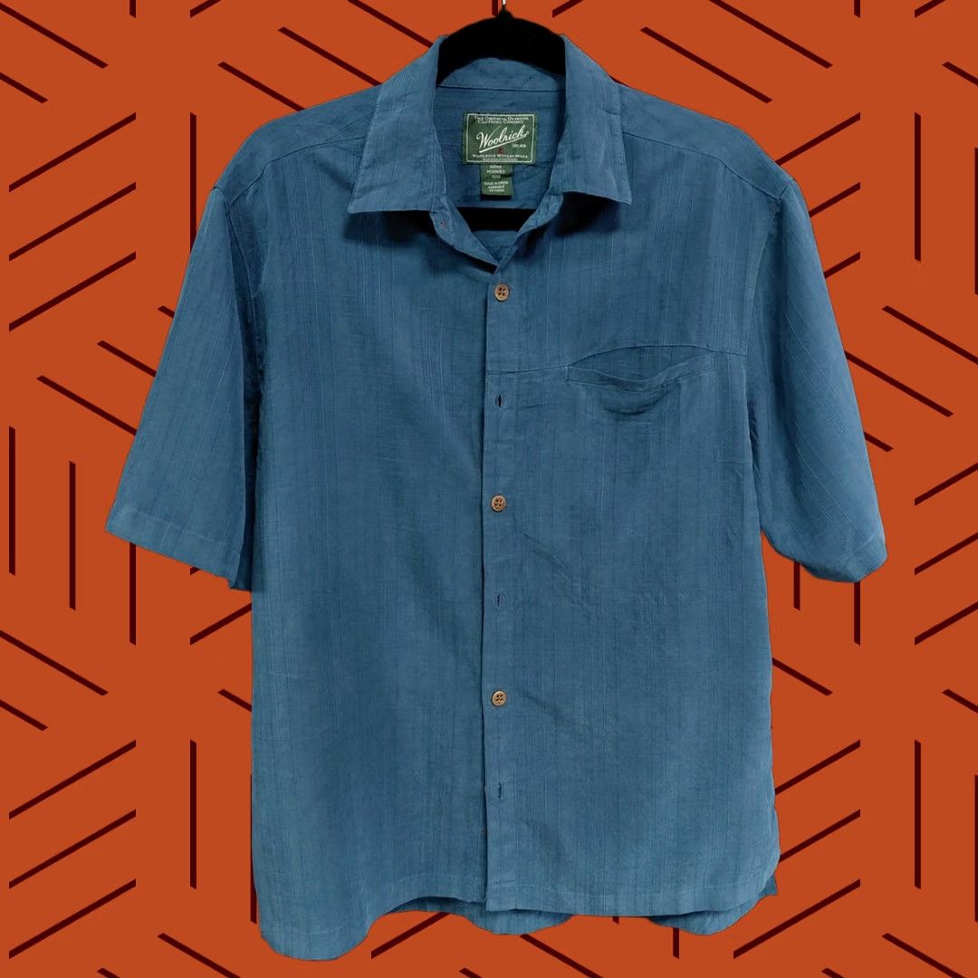 Vintage Woolrich Button-Up Shirt Short Sleeve Men Blue Solid M Regular Size Shirt Size US M / EU 48-50 / 2 - 1 Thumbnail
