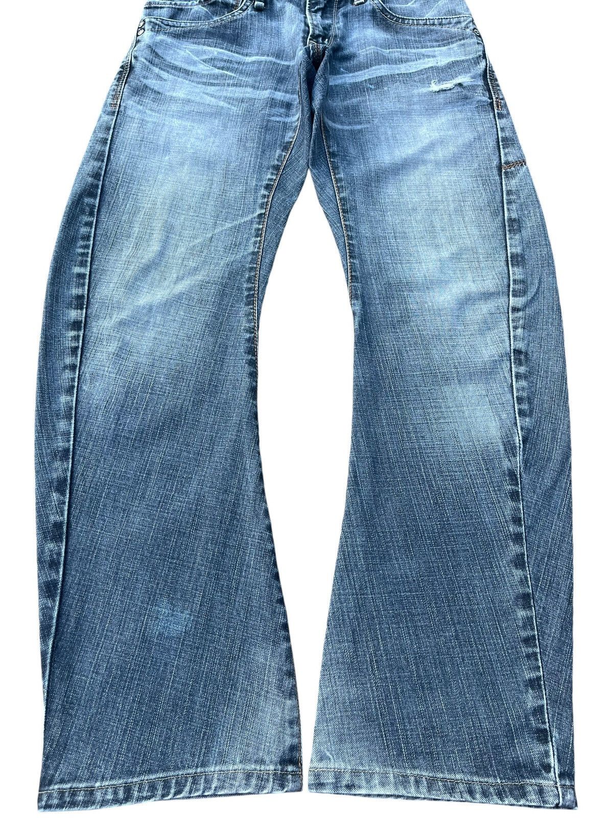 Japanese Brand Vintage Japanese Brand Blue Washed J Cut Vulgar Barrel Jeans Size US 28 / EU 44 - 7 Thumbnail