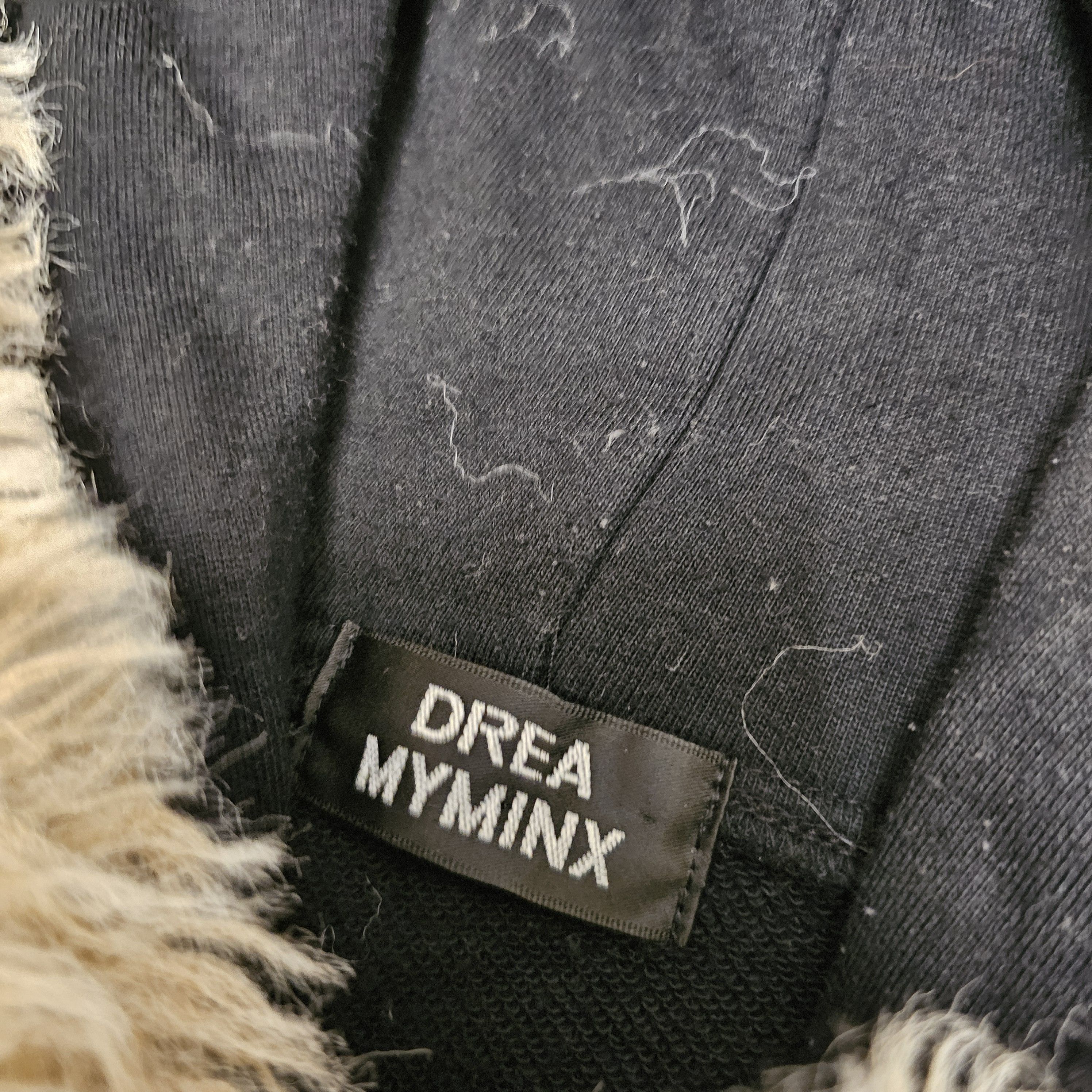 If Six Was Nine Fur Hoodie Heart Beat by Drea My Minx Size US S / EU 44-46 / 1 - 6 Thumbnail