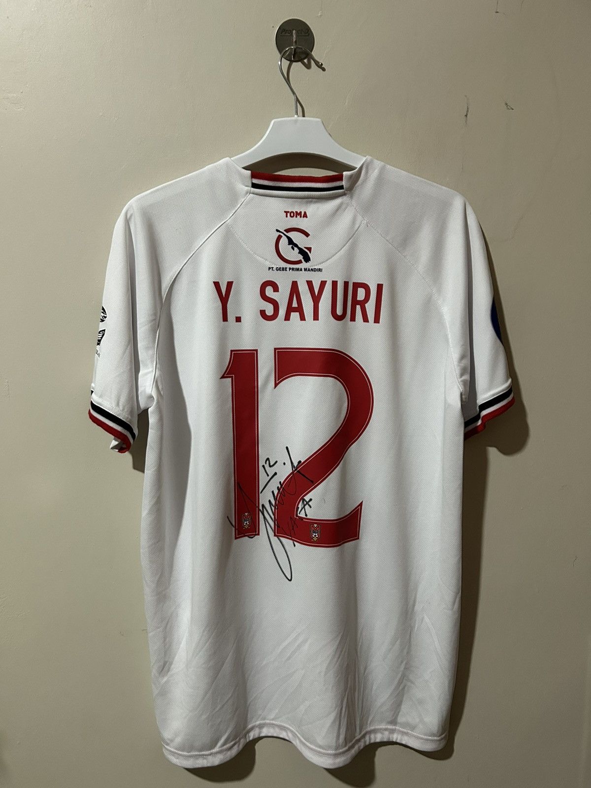 Other Malut united Jersey away 2024 With autograph Size US XL / EU 56 / 4 - 2 Thumbnail
