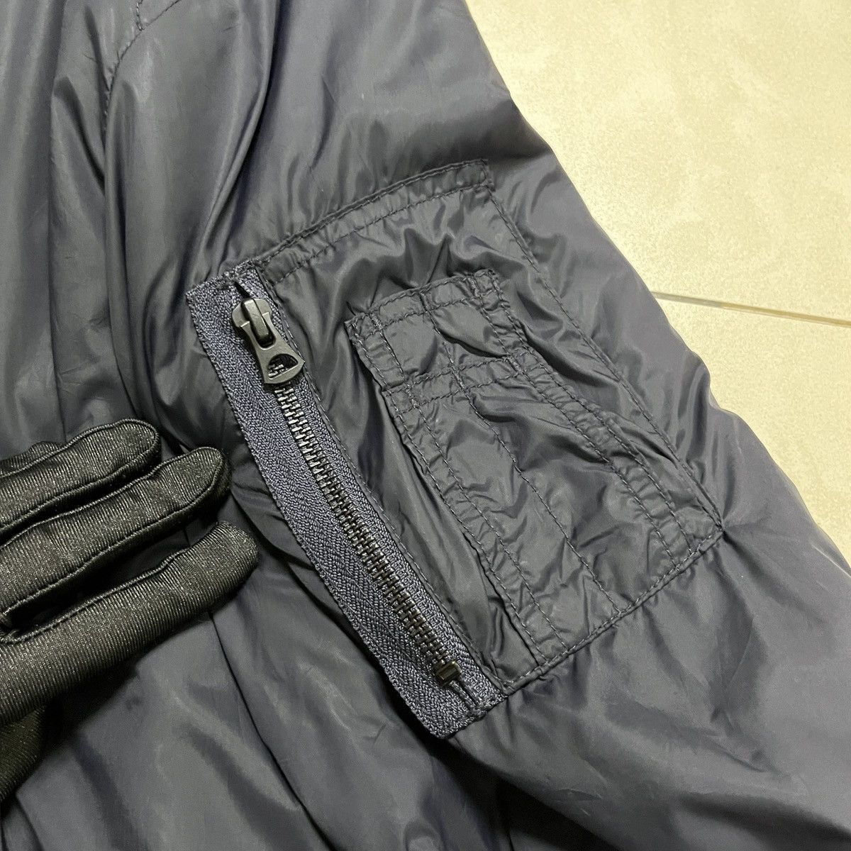 Uniqlo Uniqlo Bomber Jacket Size US M / EU 48-50 / 2 - 4 Thumbnail
