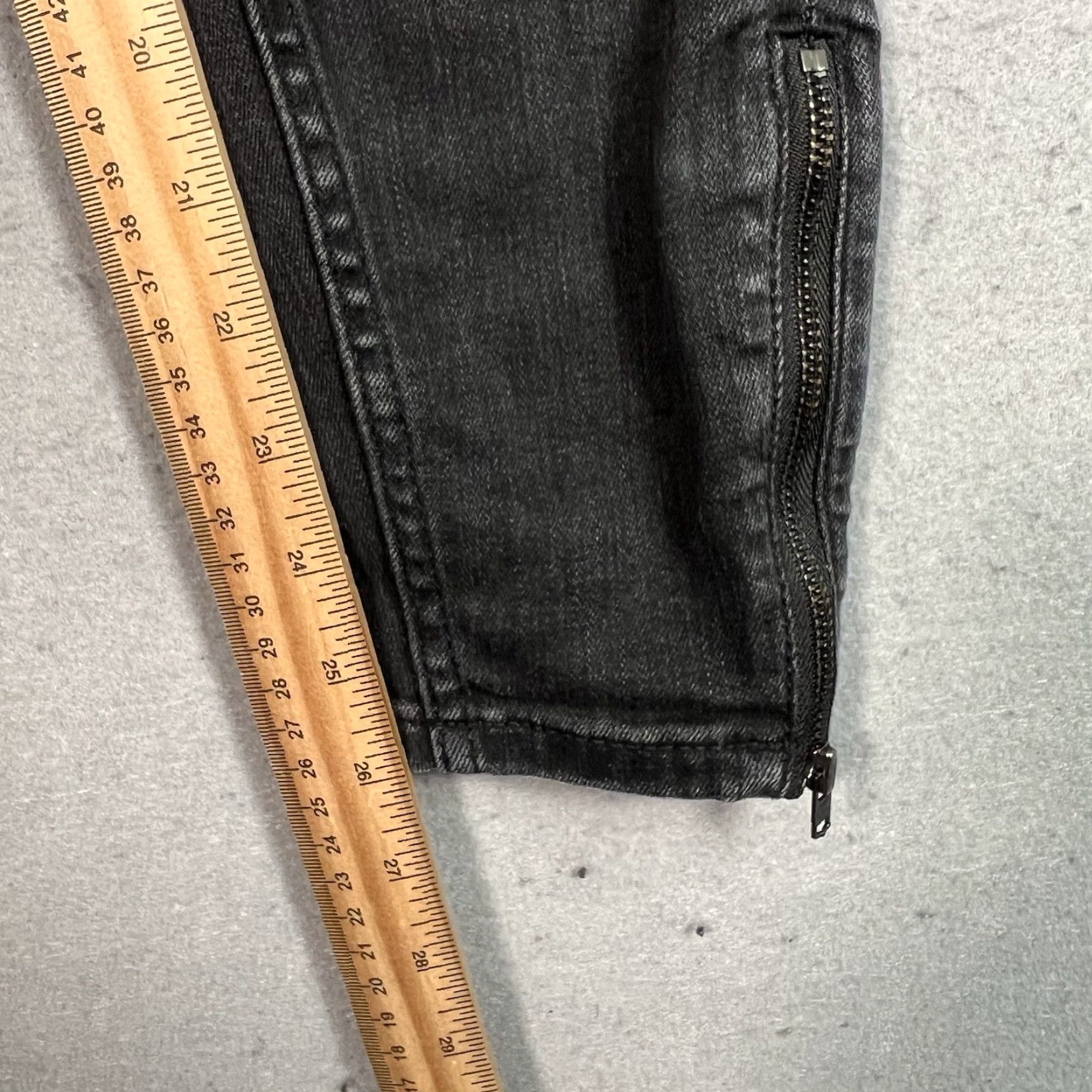 Vintage Pilcro & The Letterpress Jeans High-Rise Ankle Zip Denim Legging 27 Pockets Black 27 Slim Women Adult Womens Skinny Denim Vintage No N/A Size 27" / US 4 / IT 40 - 5 Thumbnail