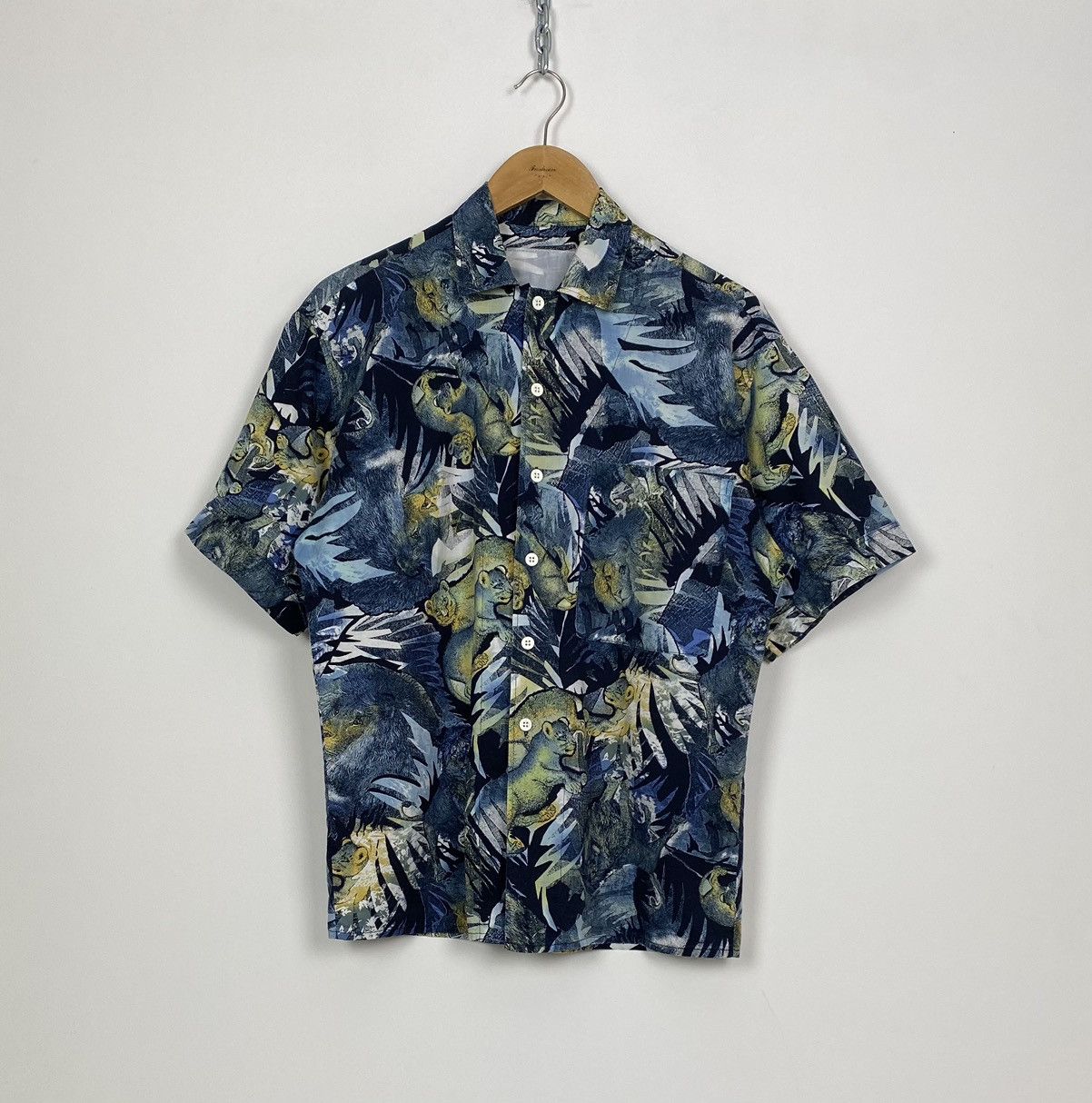 Vintage Vintage Hawaiian Short Sleeve Shirt top Floral lions animals Size US XL / EU 56 / 4 - 1 Thumbnail