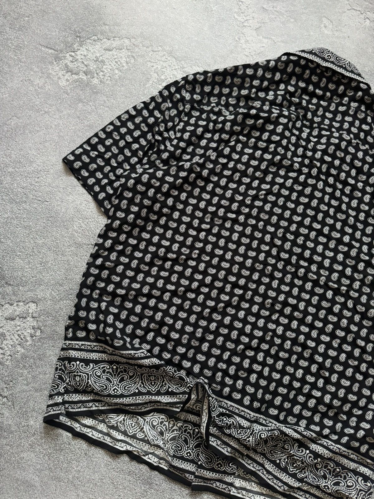 The Kooples × Vintage The kooples L HCCC28014K all printed Bandana shirt polo tee Size US L / EU 52-54 / 3 - 15 Thumbnail