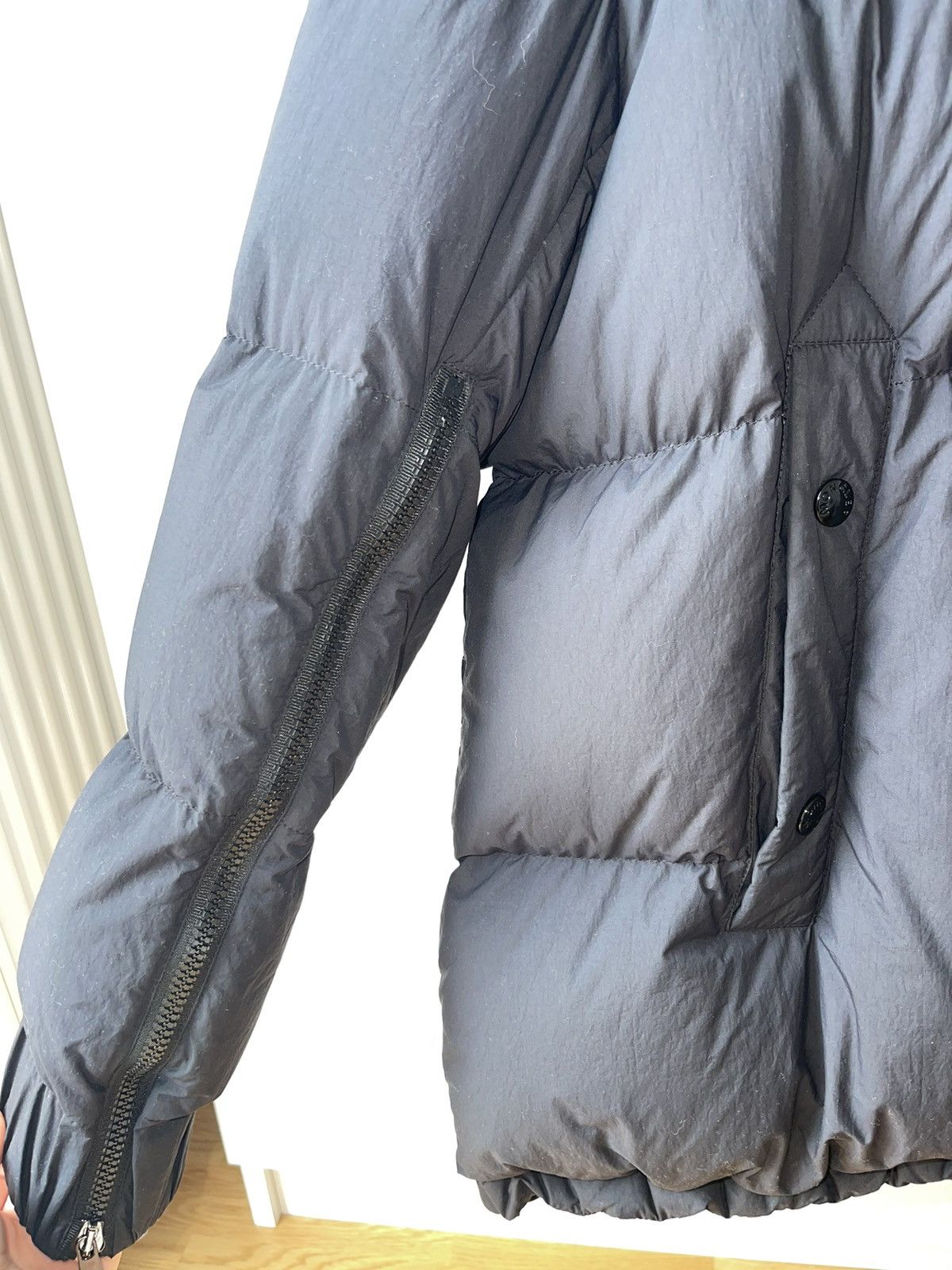 Moncler Moncler Etival Jacket Size M / US 6-8 / IT 42-44 - 3 Thumbnail