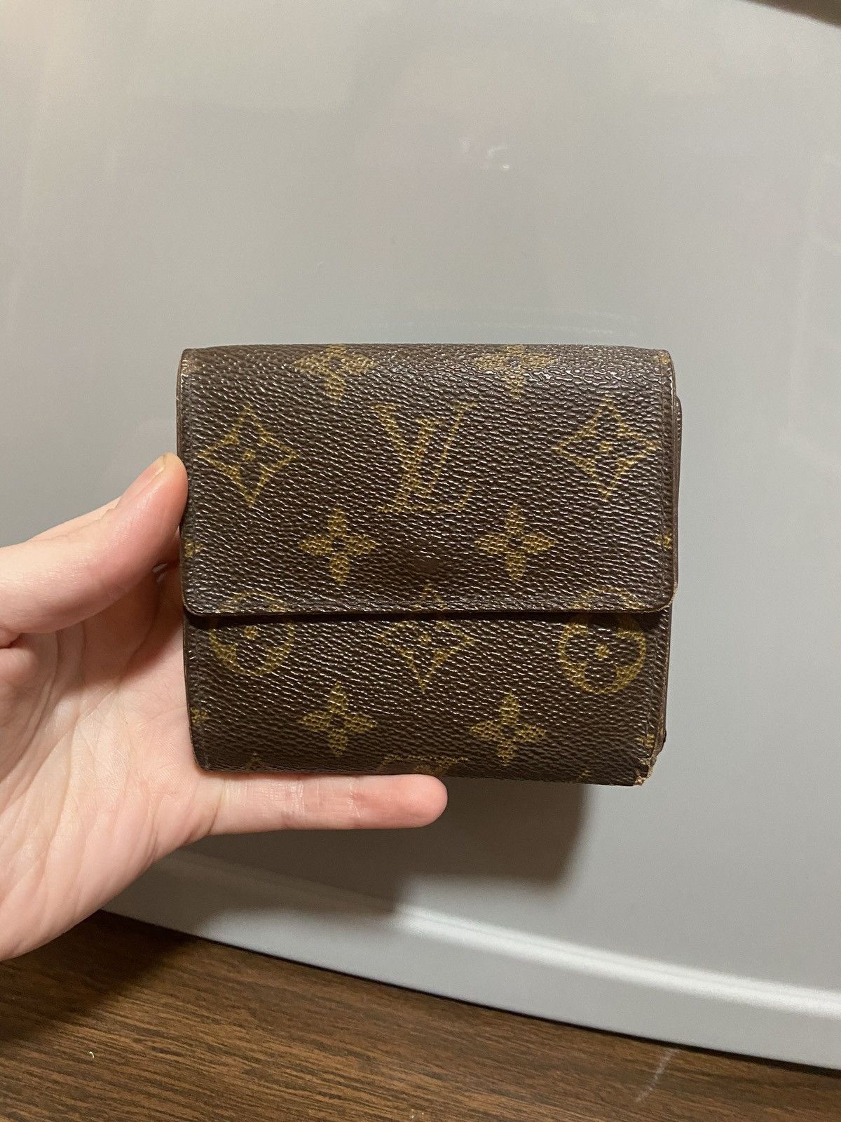 Louis Vuitton LV Bi-Fold Monogram Wallet Size ONE SIZE - 5 Thumbnail
