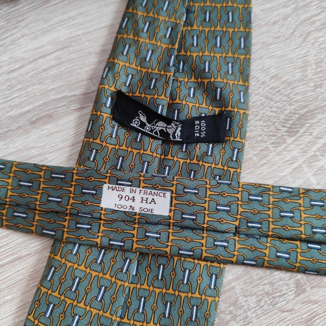 Hermes Hermes Paris Silk Scarf Geometry Green Size ONE SIZE - 4 Thumbnail