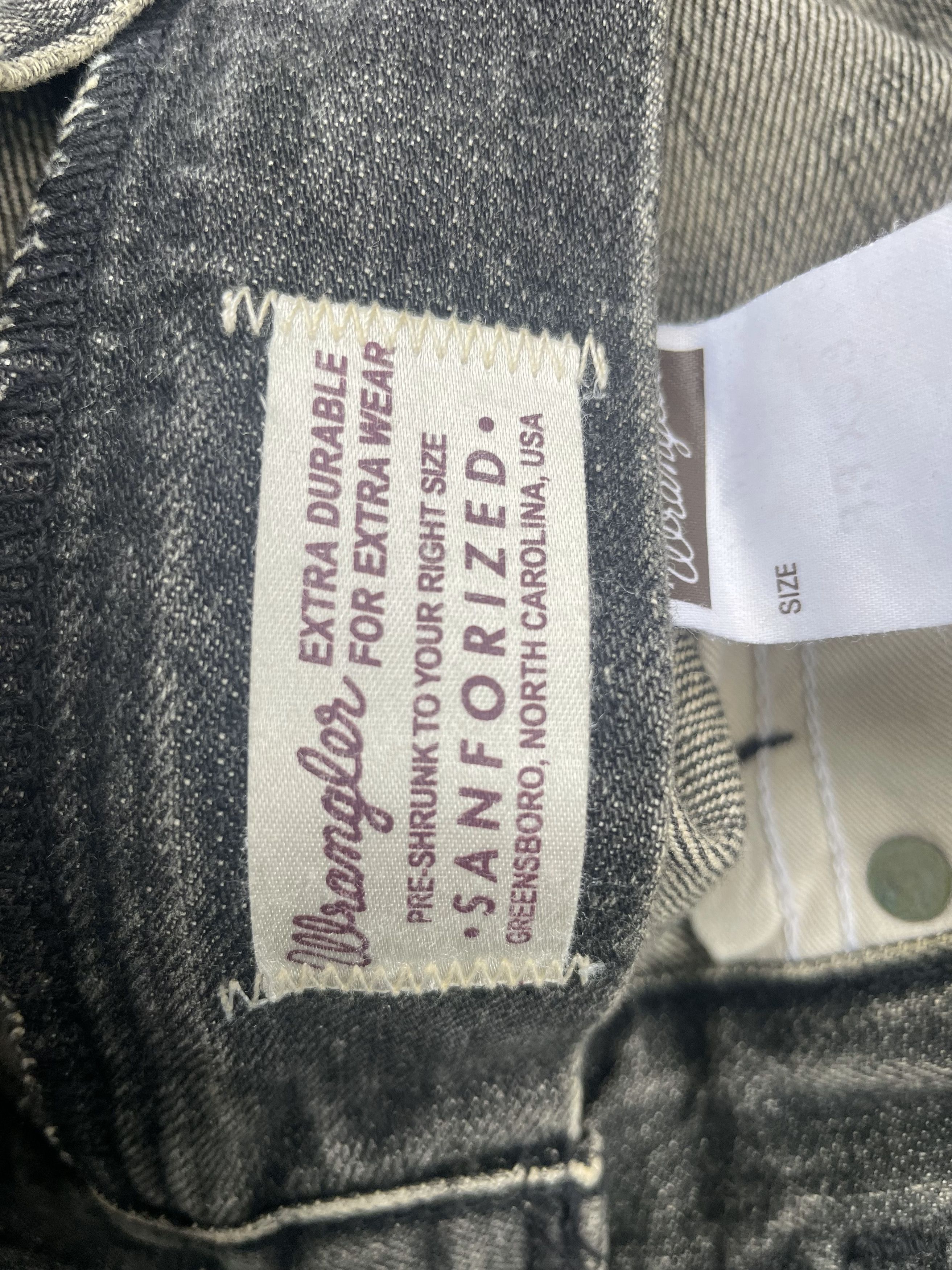 Wrangler Vintage 90's Wrangler Faded Distresed Size US 34 / EU 50 - 12 Thumbnail