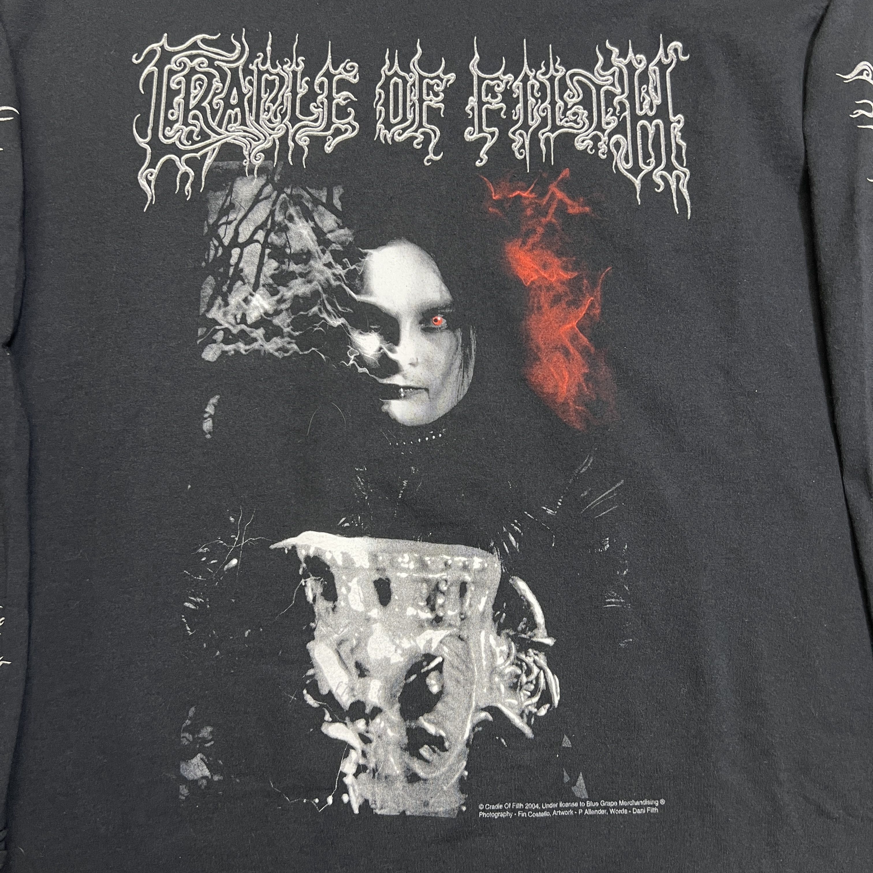 Vintage 2004 Cradle Of Filth Black Is My Heart Longsleeve Size US XL / EU 56 / 4 - 2 Thumbnail