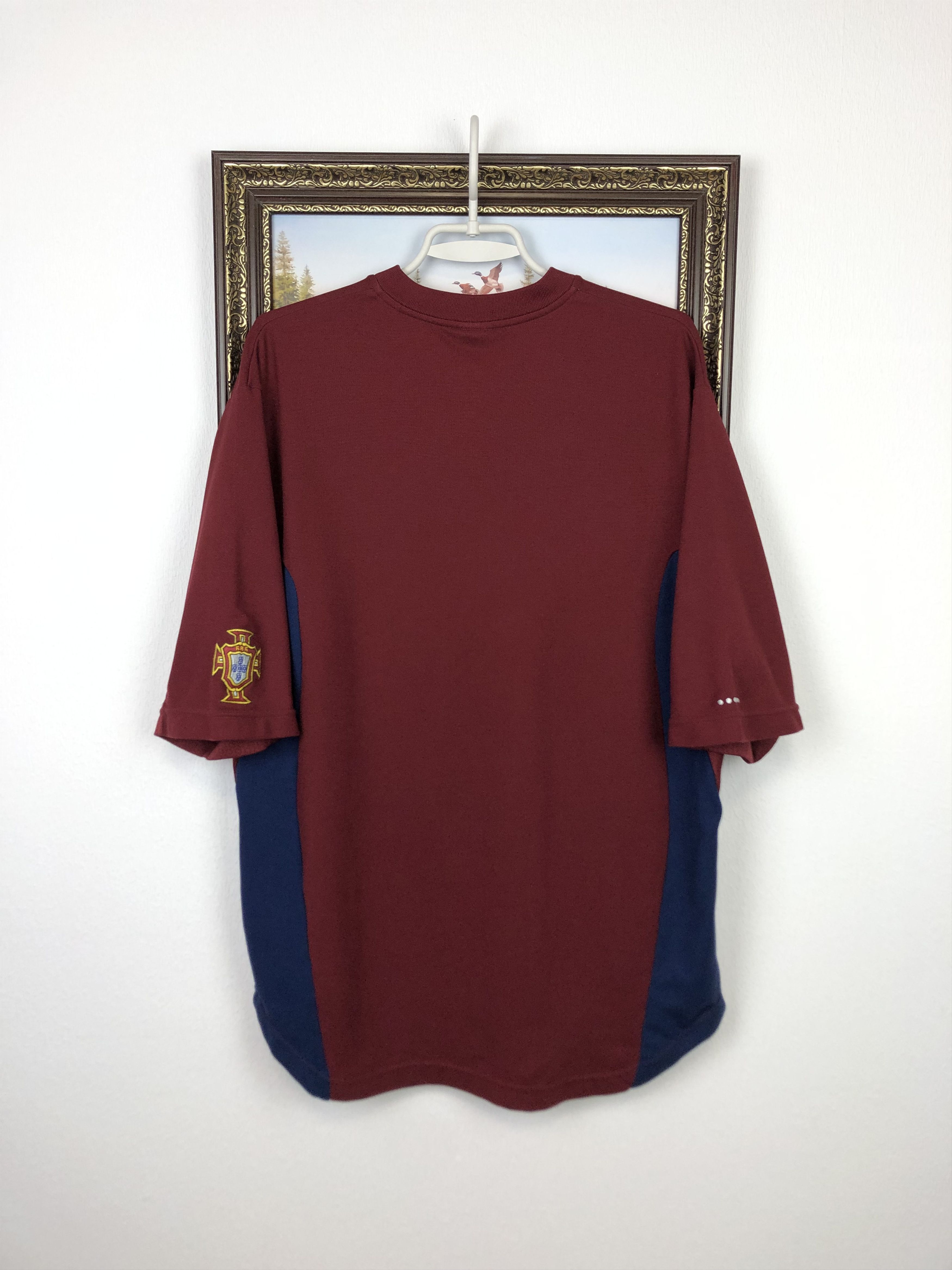 Nike Vintage Nike Portugal Football Shirt Soccer National Tee Size US L / EU 52-54 / 3 - 13 Thumbnail
