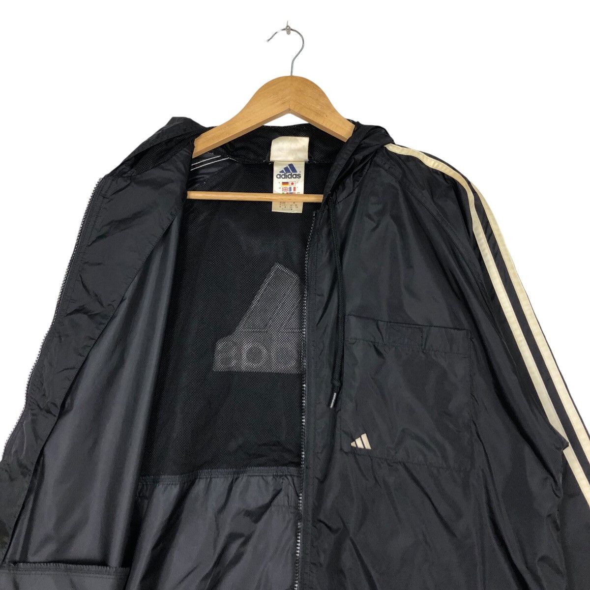 Adidas × Vintage Vintage Adidas Windbreaker Long Sleeve Big Logo Large Size US L / EU 52-54 / 3 - 11 Thumbnail