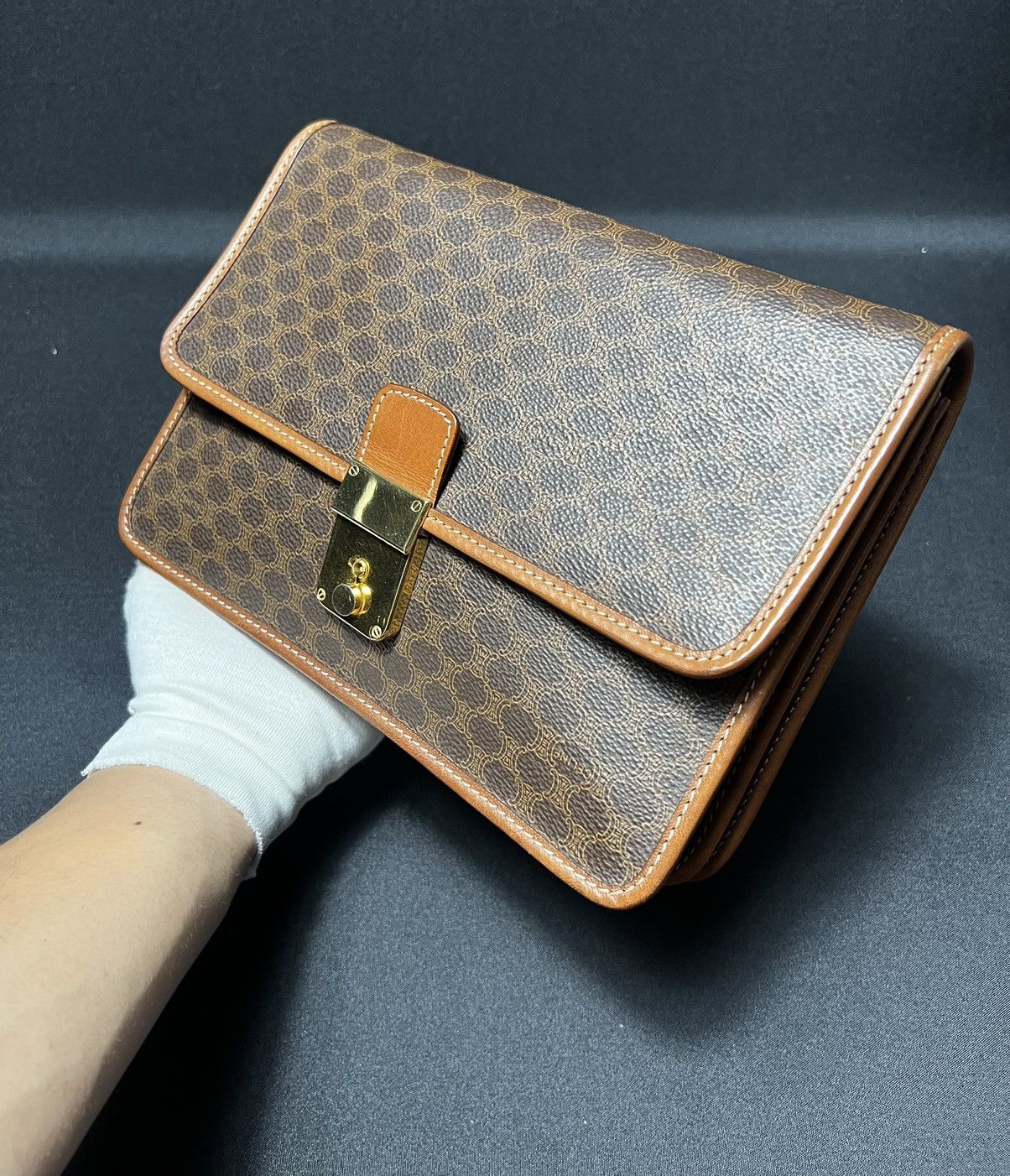 Celine Authentic Celine Clutch Bag Rare Size ONE SIZE - 2 Thumbnail