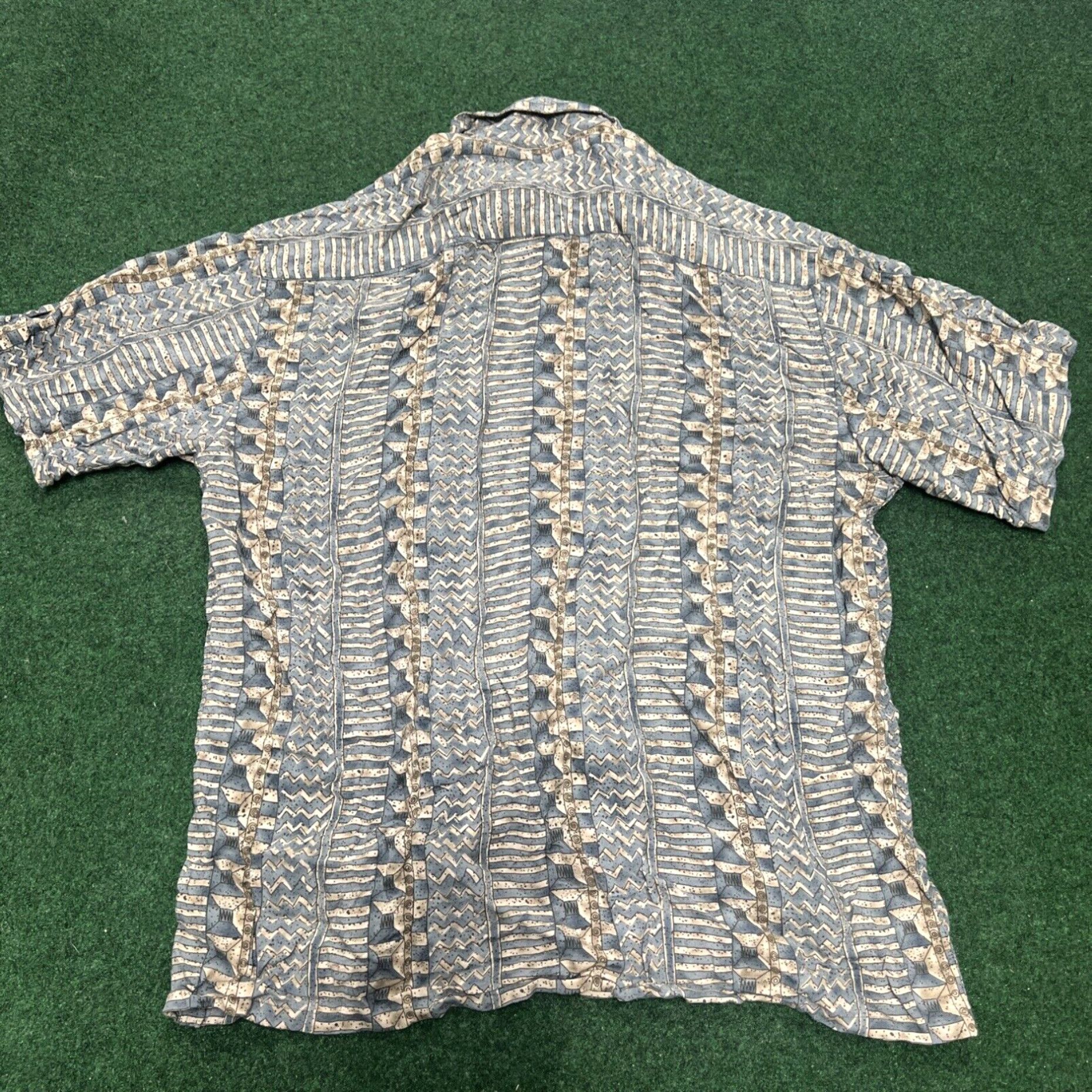 Vintage Campia Moda Hawaiian Button Up Down Shirt 100% Rayon Size L Beach Outdoors Summe Size US L / EU 52-54 / 3 - 8 Thumbnail