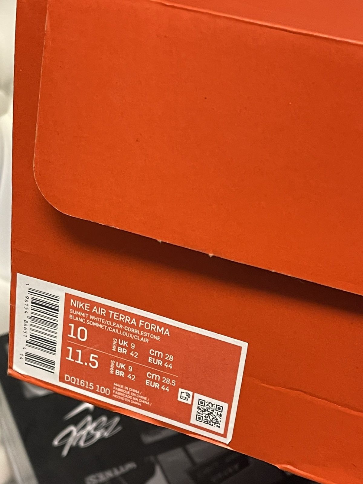 Nike × Off-White Size 10 - Nike Terra Form Off-White Summit White Purple Size US 10 / EU 43 - 15 Thumbnail