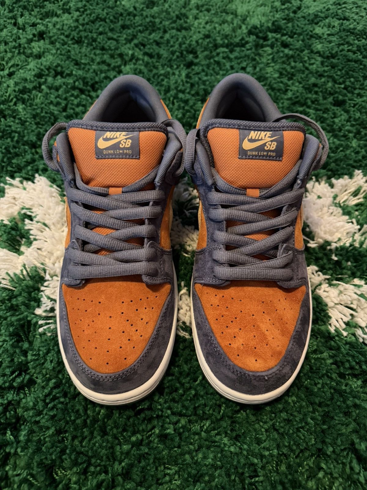 Nike Nike SB Dunk Low Light Carbon Monarch 11 Size US 11 / EU 44 - 4 Thumbnail