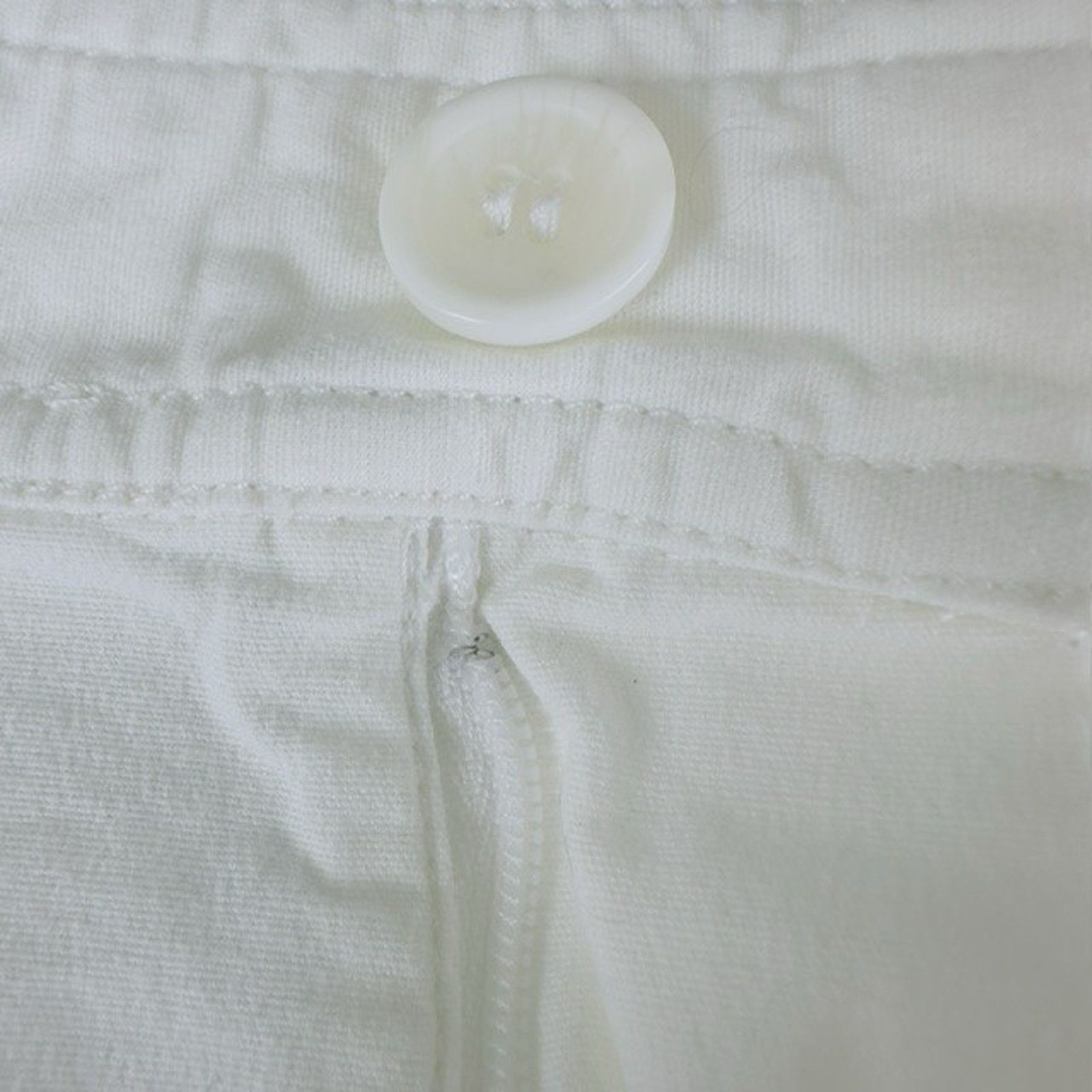Dockers Dockers Womens White Cotton/Spandex Shorts 16 Cargo Mom VTG Size 38" / US 16 / IT 52 - 17 Thumbnail