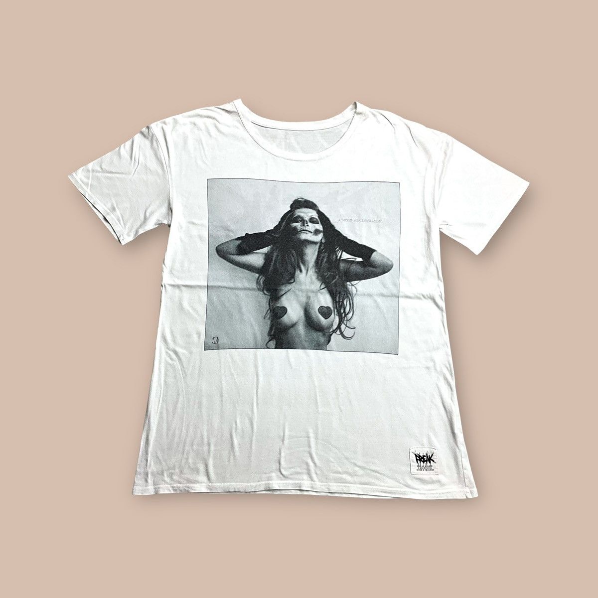 If Six Was Nine MaD Moonage Devilment "FREAK" Portrait Tee Size US L / EU 52-54 / 3 - 2 Thumbnail