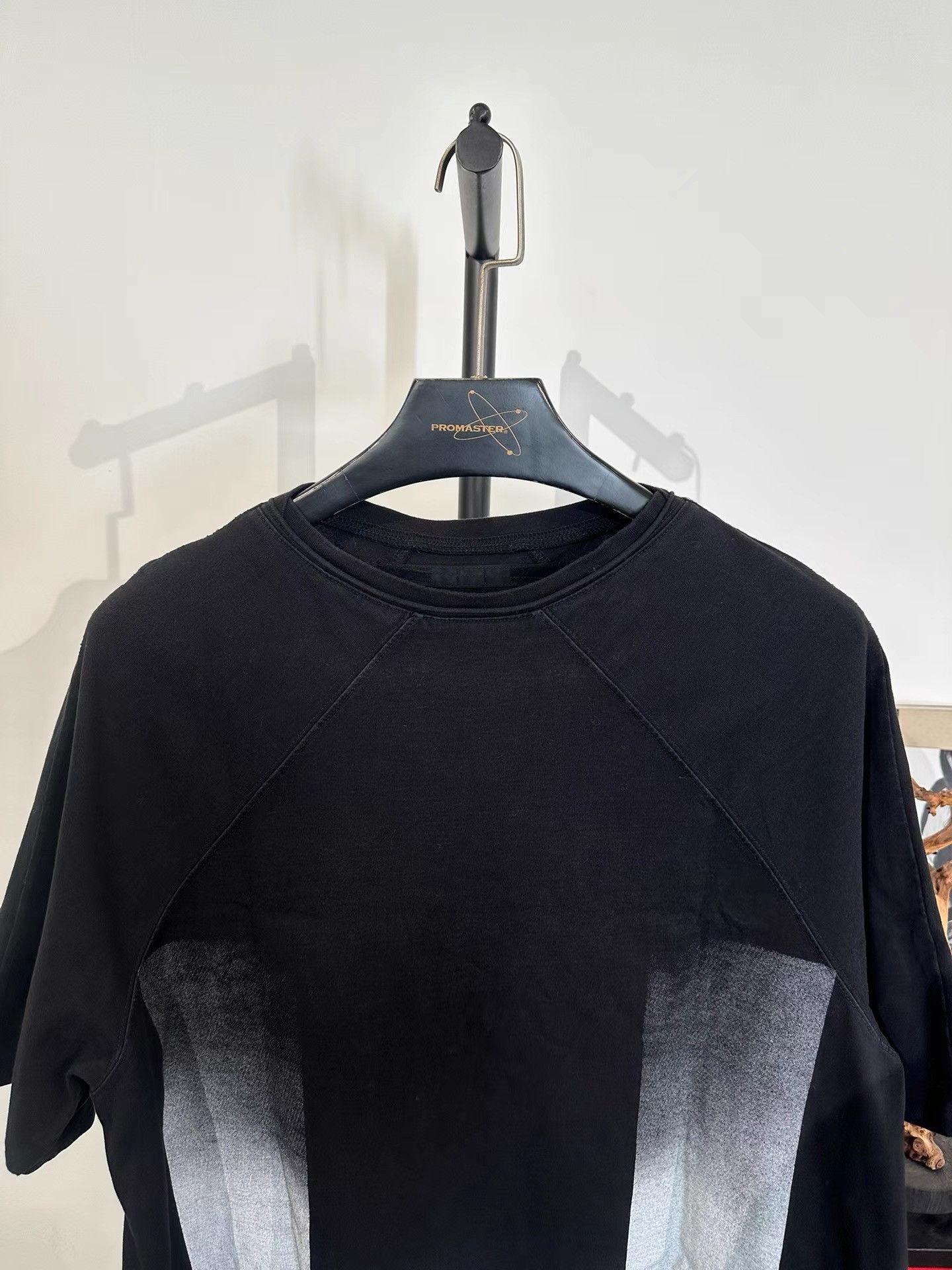 Julius Julius_7 Nilos Printed Basic Short Sleeve T-shirt K35 Size US M / EU 48-50 / 2 - 3 Thumbnail