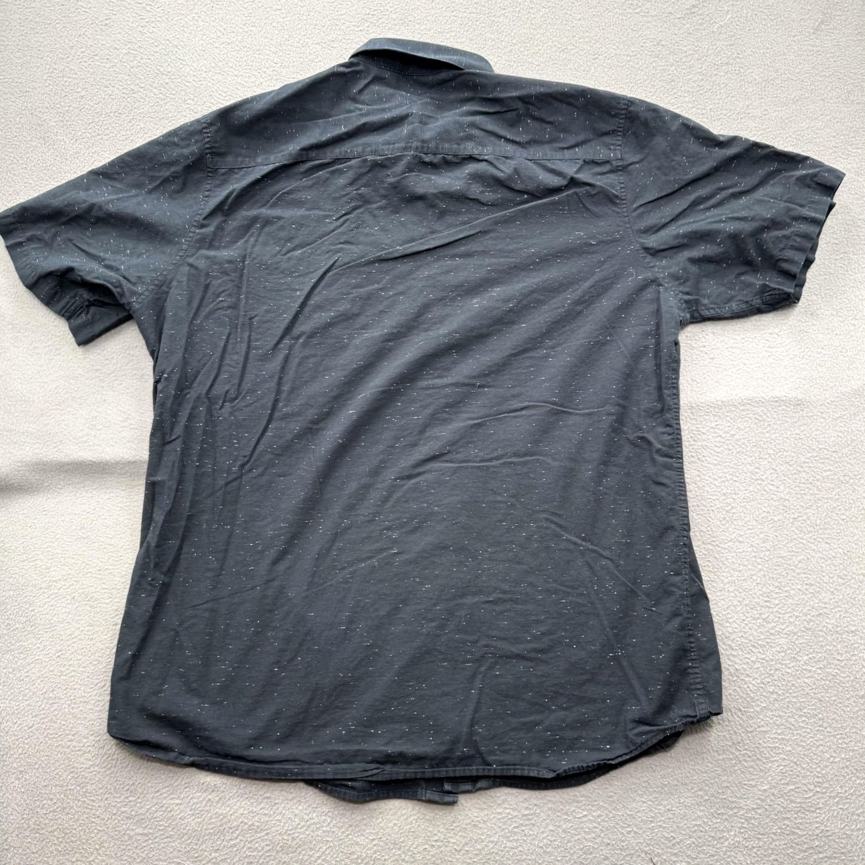 TravisMathew Travis Mathew Short Sleeve Button-Up Shirt - 2XL Black Speckled Cotton Size US XXL / EU 58 / 5 - 2 Thumbnail