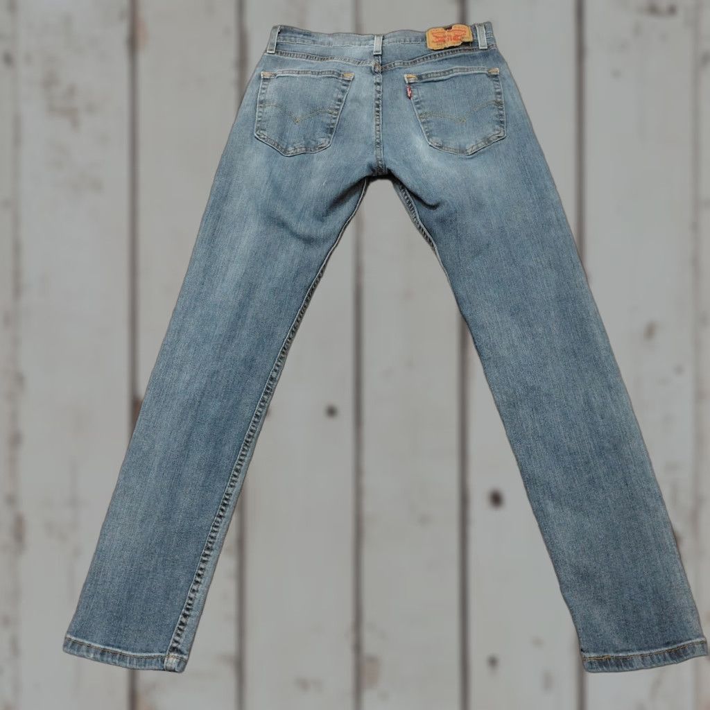 Levi's Levi's 512 Jeans Men's 30x32 Blue Denim Slim Straight Medium Wash Preppy... Jeans Slim Straight 30x32 Levi's 512 Mens Blue Denim 90s Theme Size US 30 / EU 46 - 1 Thumbnail