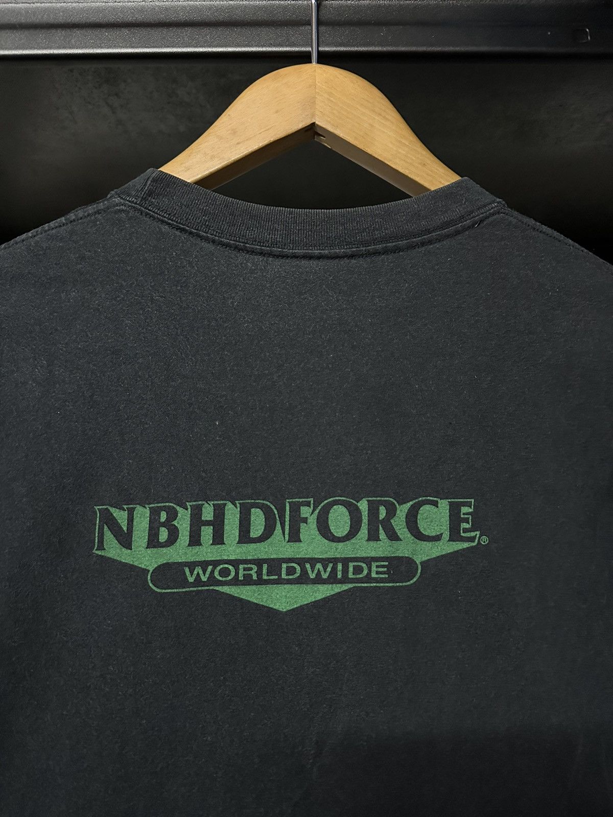 Neighborhood × Vintage Vintage NBHD Force Worldwide Faded Tee Size US L / EU 52-54 / 3 - 8 Thumbnail