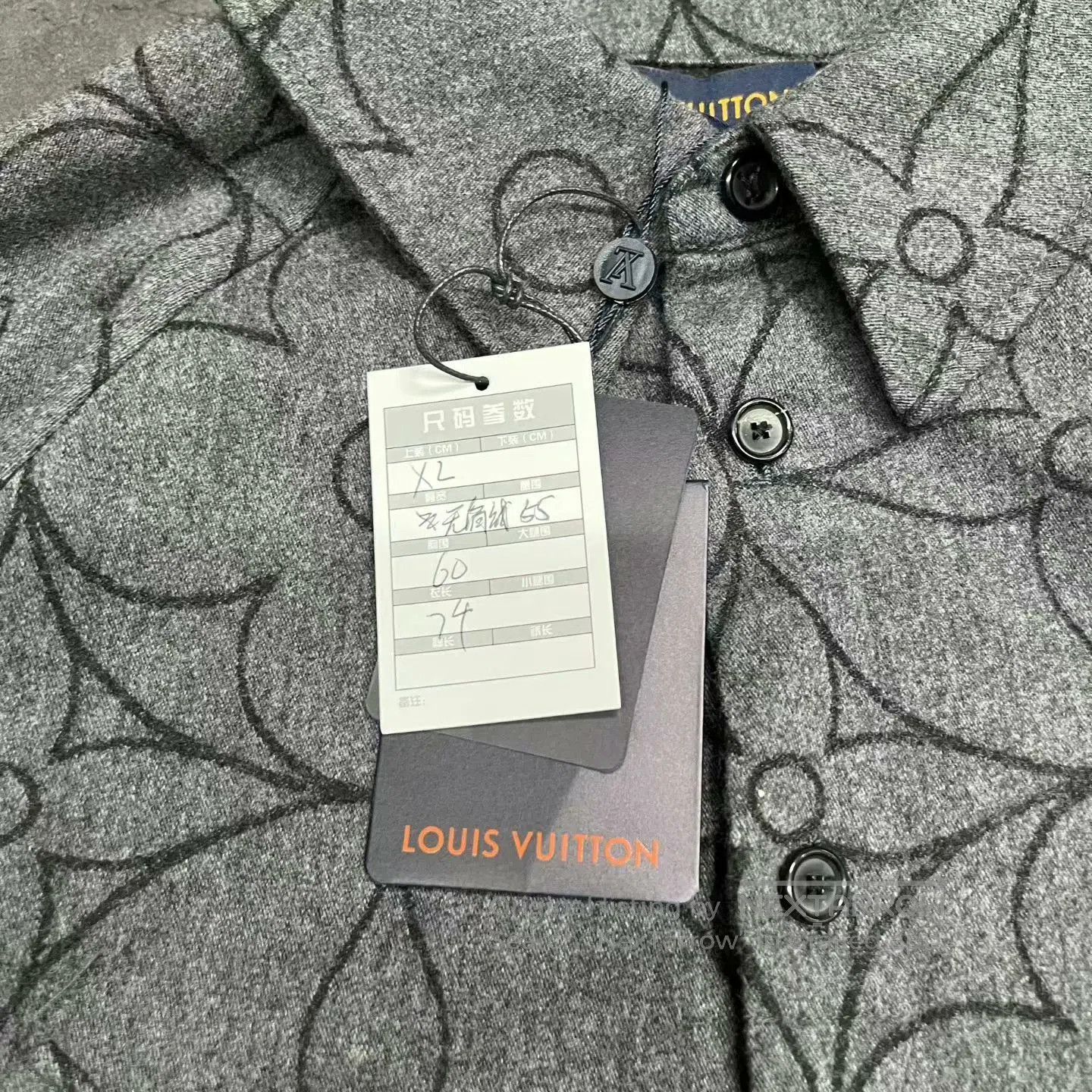 Louis Vuitton louis vuitton cashmere long sleeve shirt jacket. Size US XL / EU 56 / 4 - 6 Thumbnail