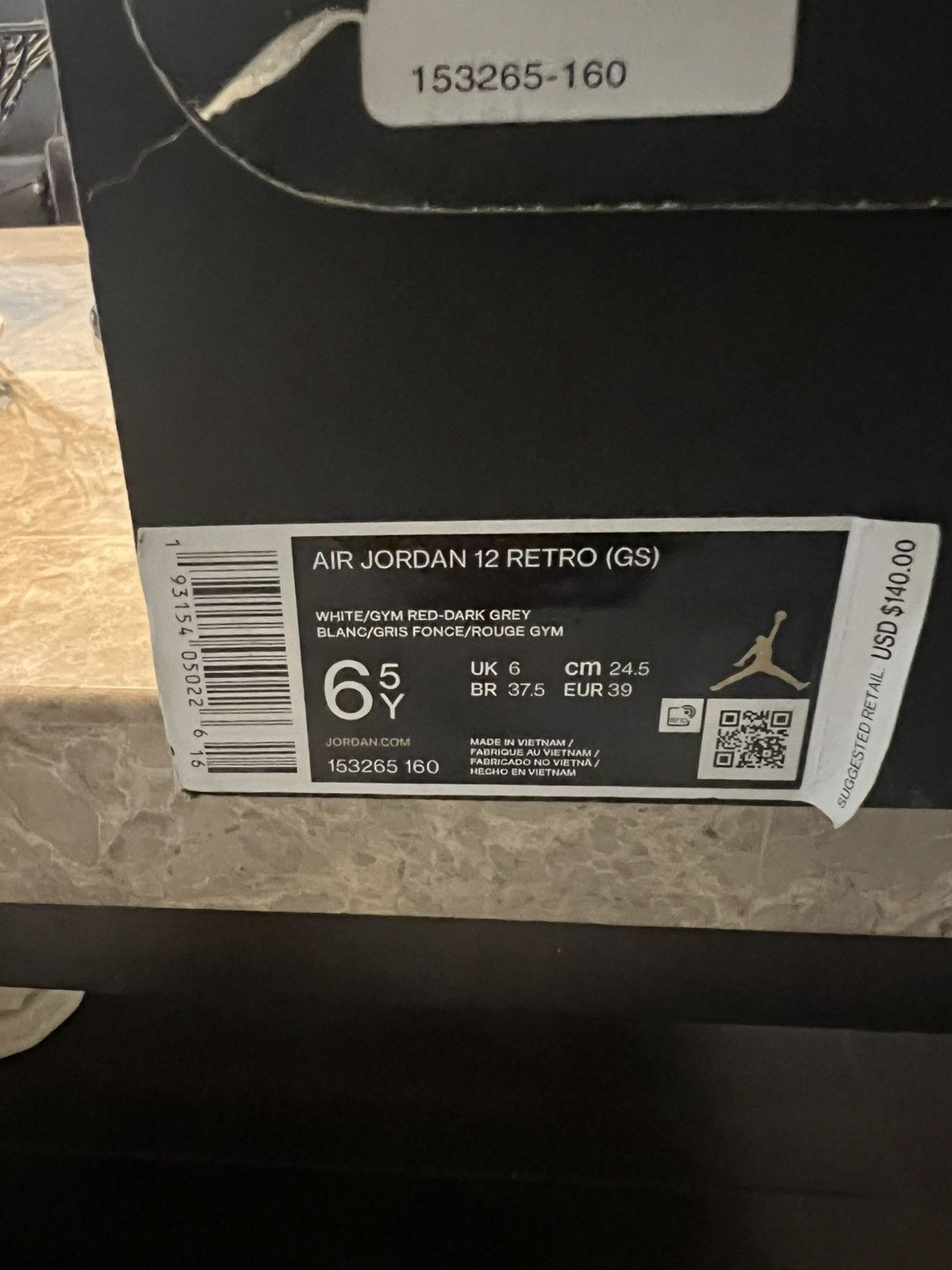 Jordan Brand Jordan 12 White Dark Grey Size US 6.5 / EU 39-40 - 6 Thumbnail