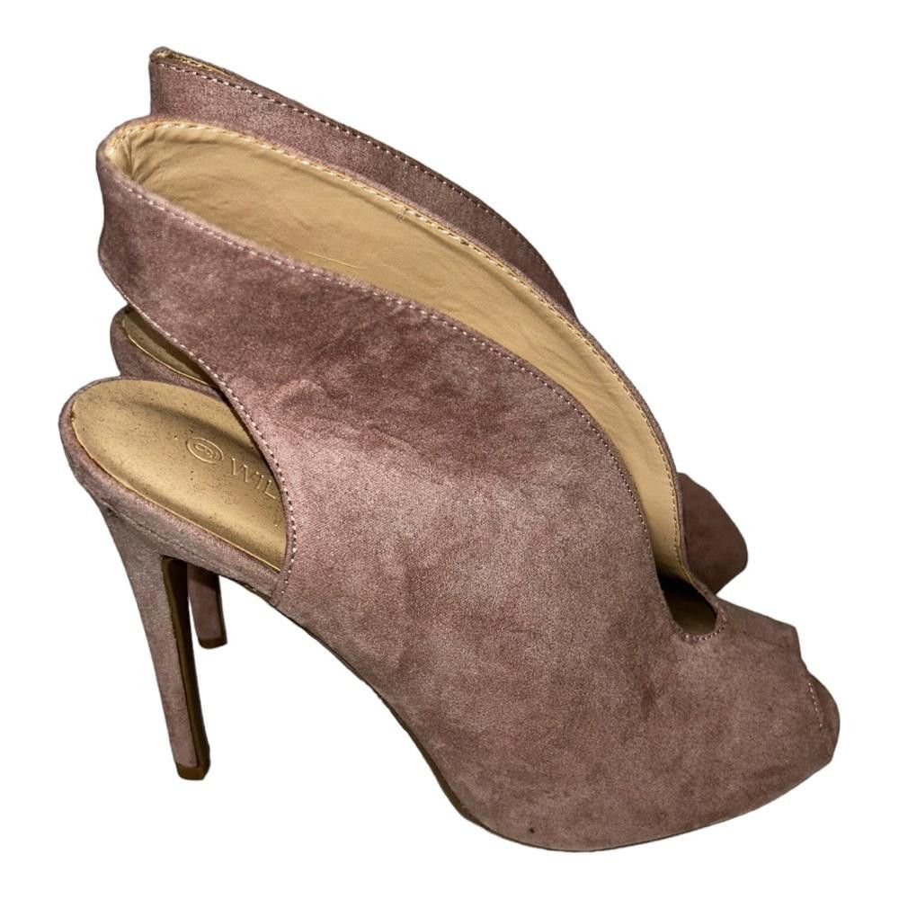 Designer Wild Diva l Faux Suede Rose Heels Size 9 Size US 9 / IT 39 - 3 Thumbnail