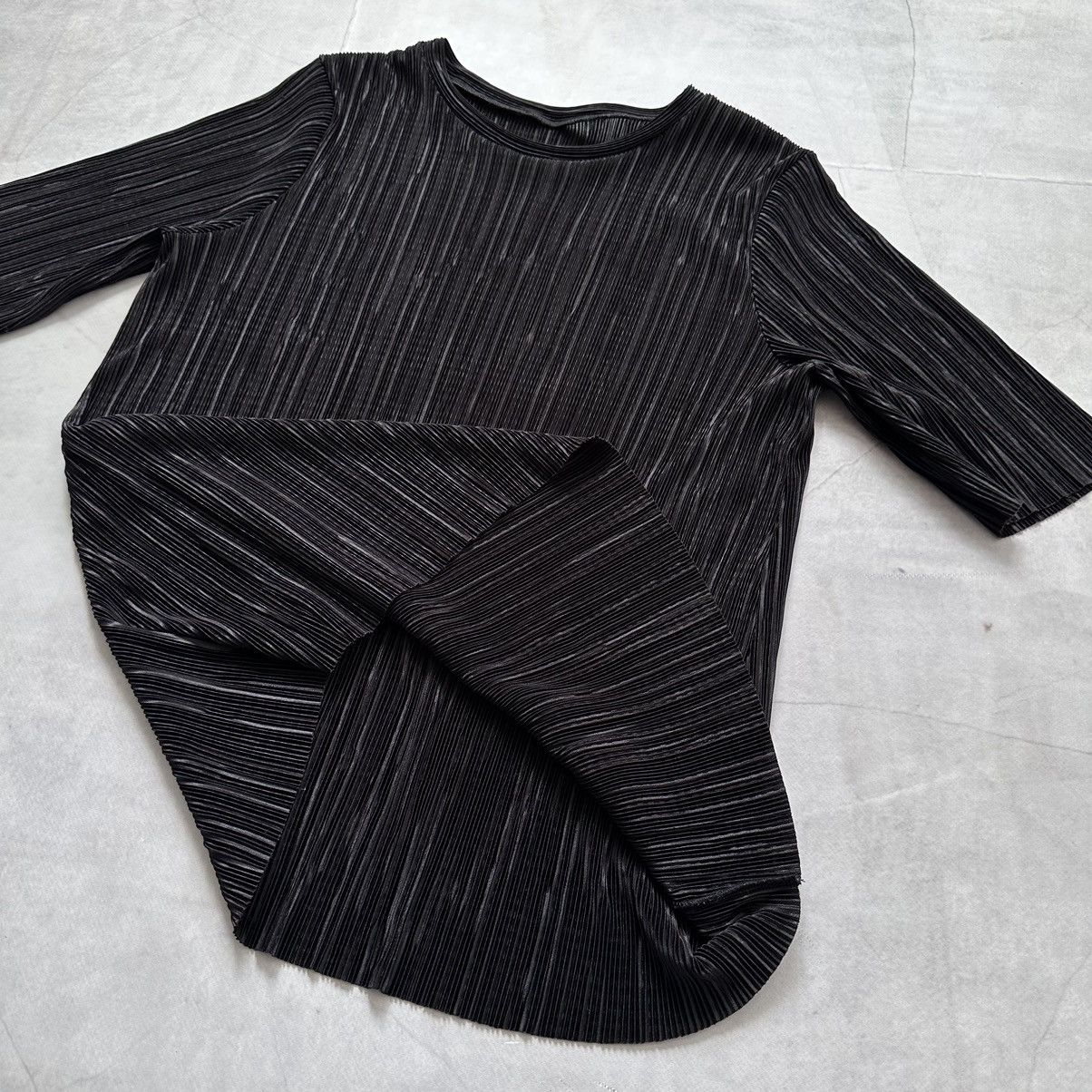 Pleats Please Issey Miyake Japan Issey Miyake Pleats Please Style Vintage T Shirt Size US M / EU 48-50 / 2 - 12 Thumbnail