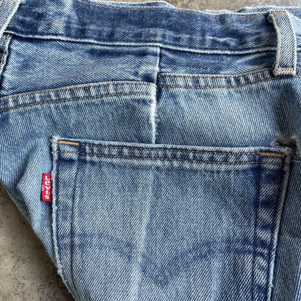 Levi's Vintage Clothing 🔥Vintage Levis 511 Twist Curve Ripped Distress Deim Jeans Size US 32 / EU 48 - 14 Thumbnail