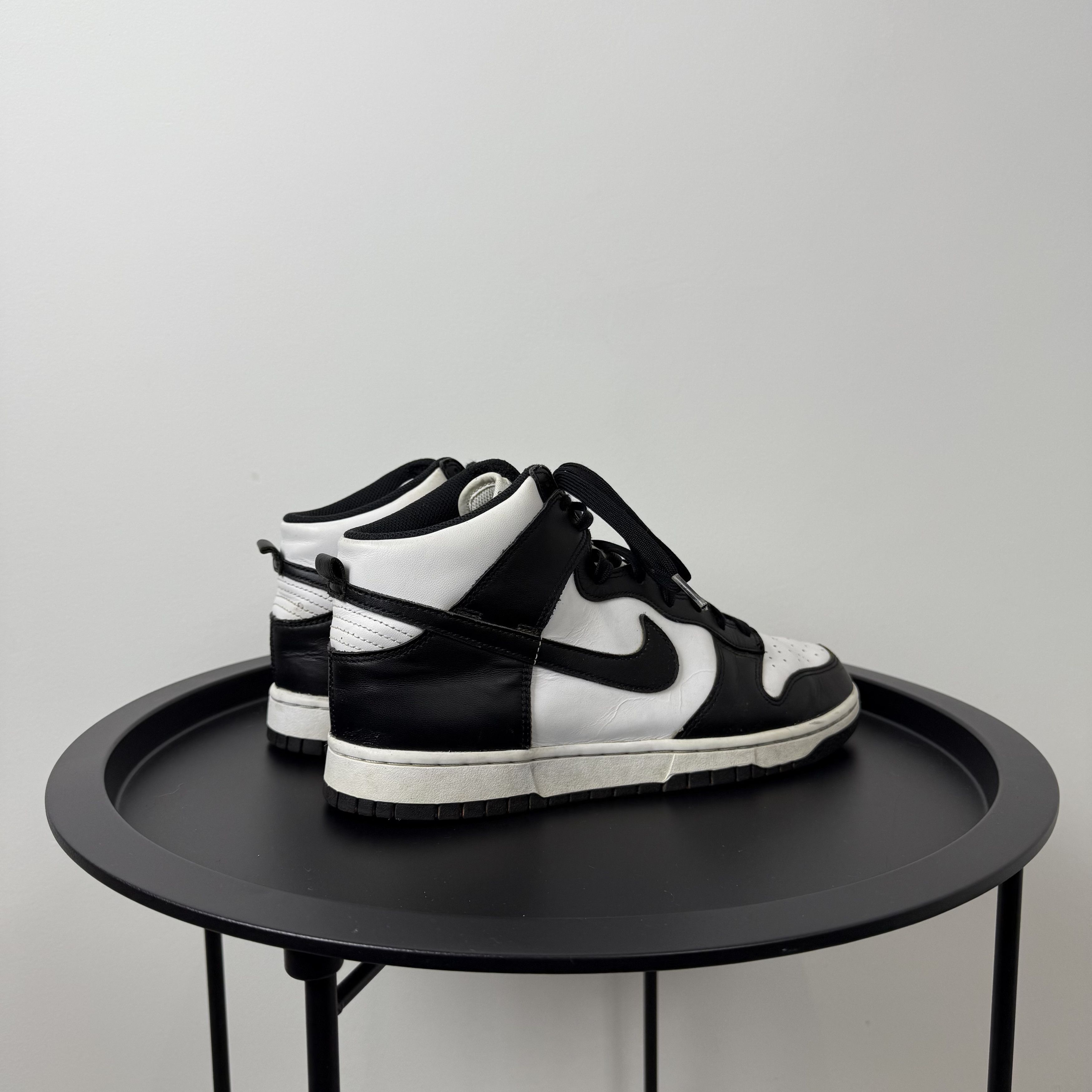 Nike Nike Dunk High Black/White Hi-Top Sneakers Size US 10 / EU 43 - 6 Thumbnail