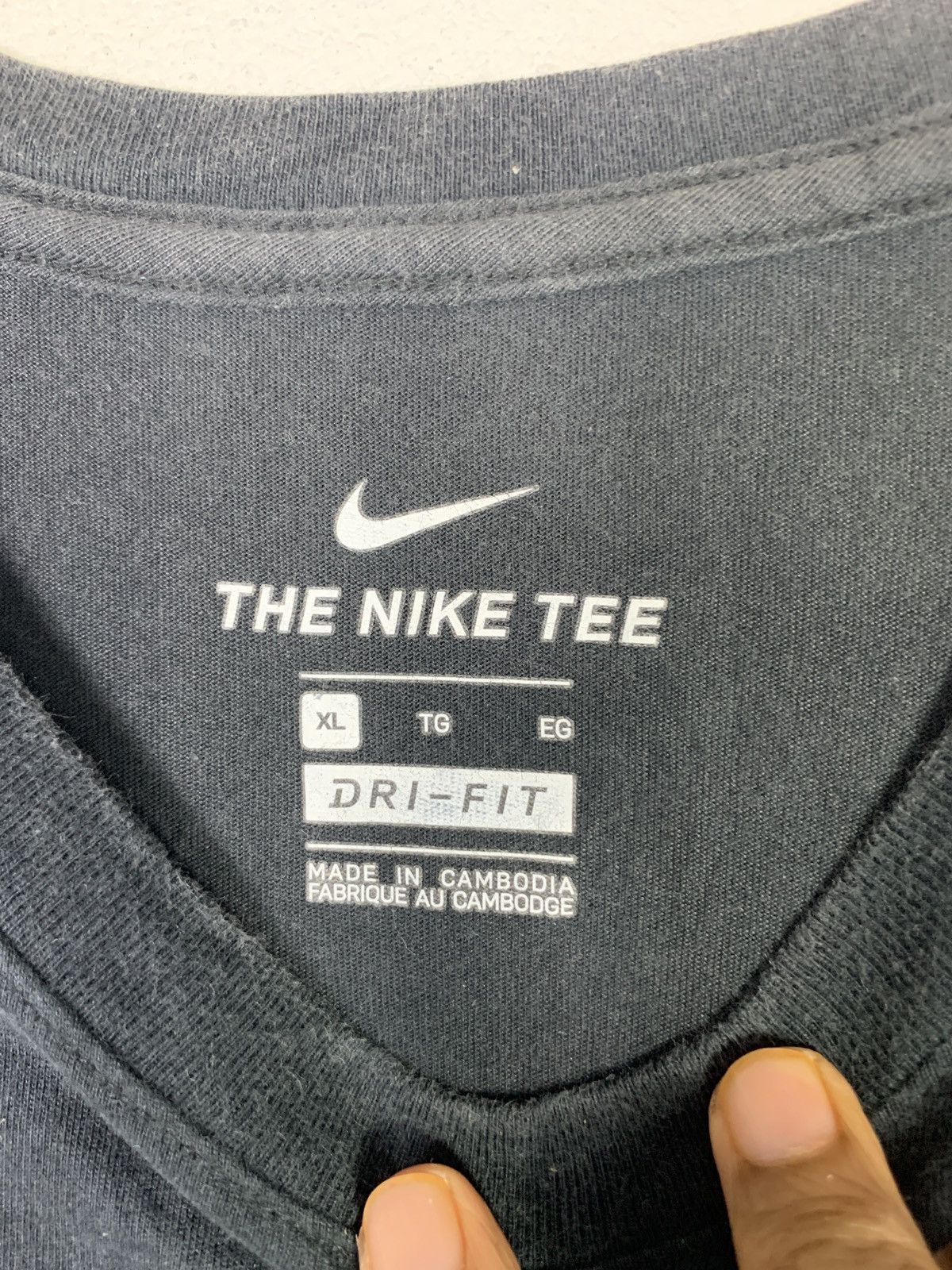 Nike × Vintage Authentic Nike T Shirt black Size US XL / EU 56 / 4 - 4 Thumbnail