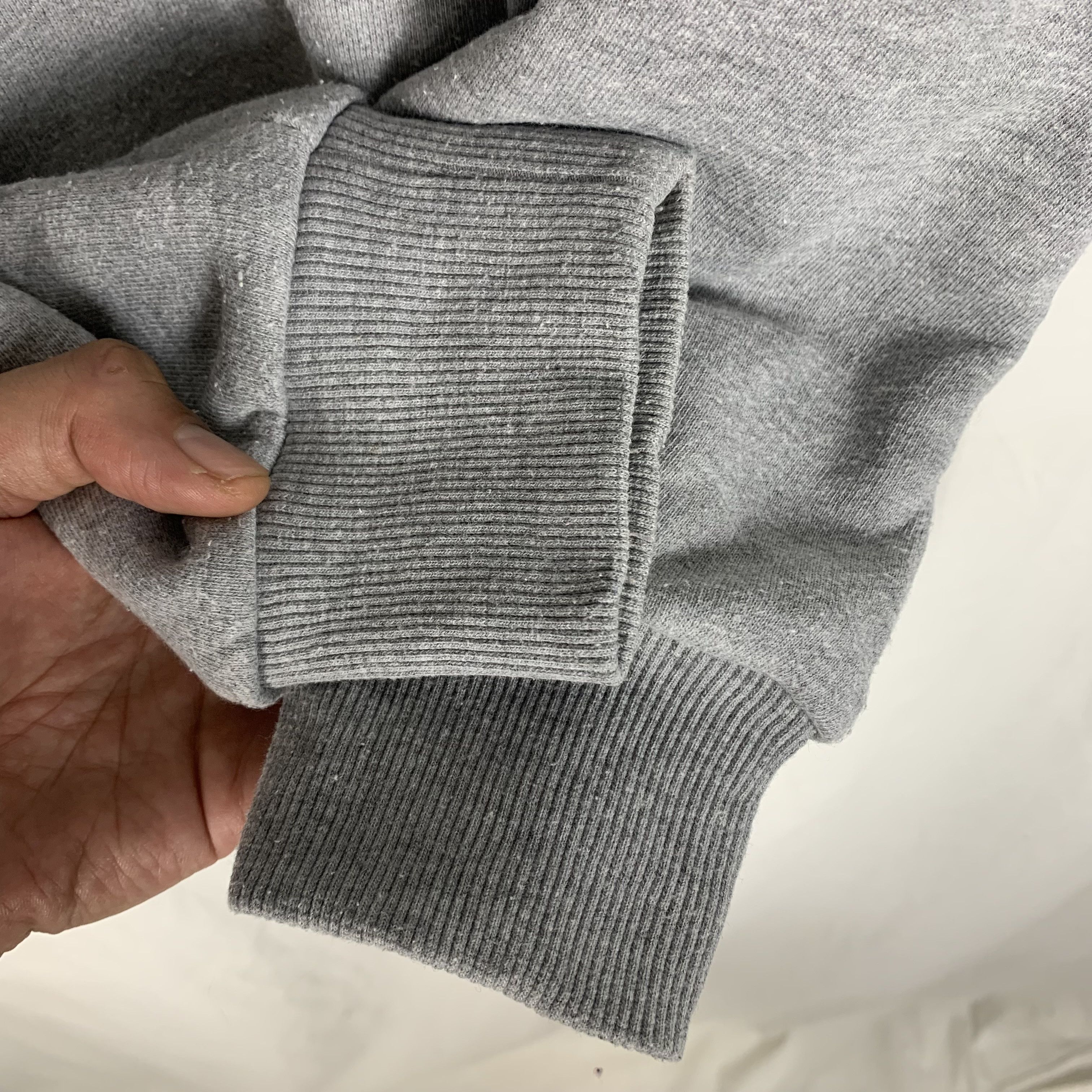 Valentino Vintage Claudio Valentino Sweatshirt Crewneck Size US L / EU 52-54 / 3 - 4 Thumbnail