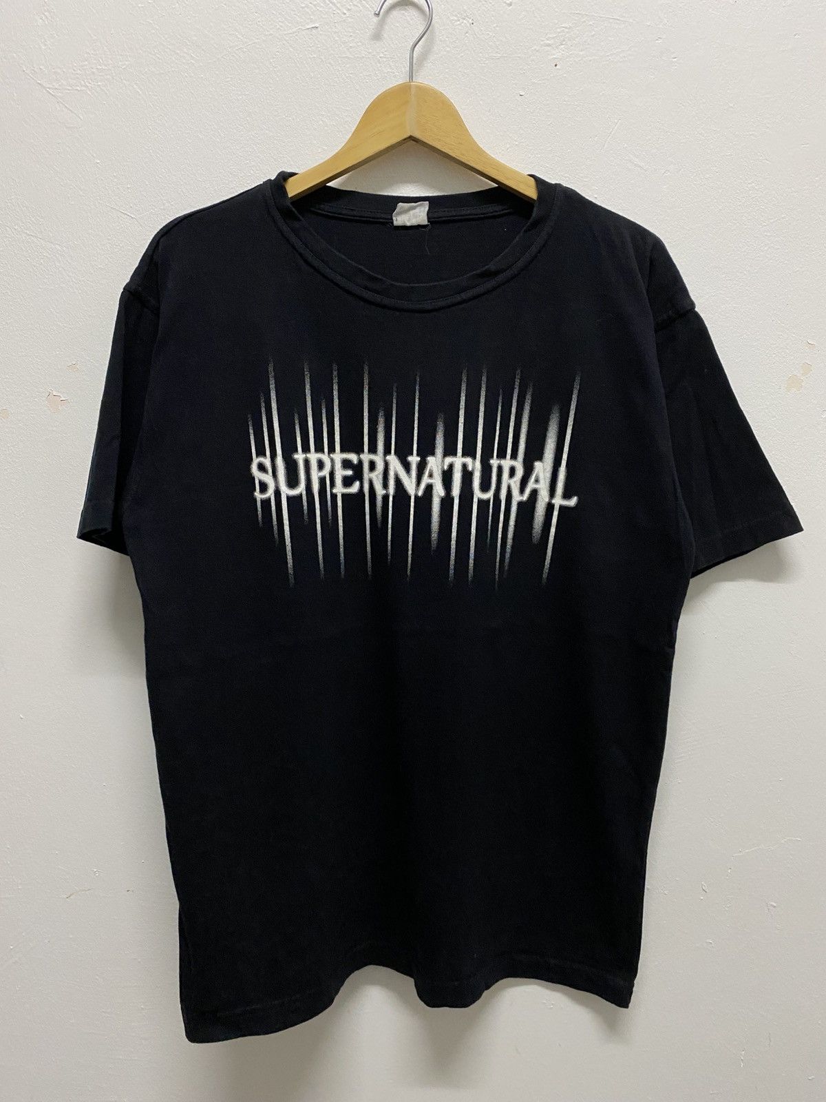 Vintage SUPERNATURAL Horror Movie Photo Print Vintage Tshirt Size US XL / EU 56 / 4 - 3 Thumbnail