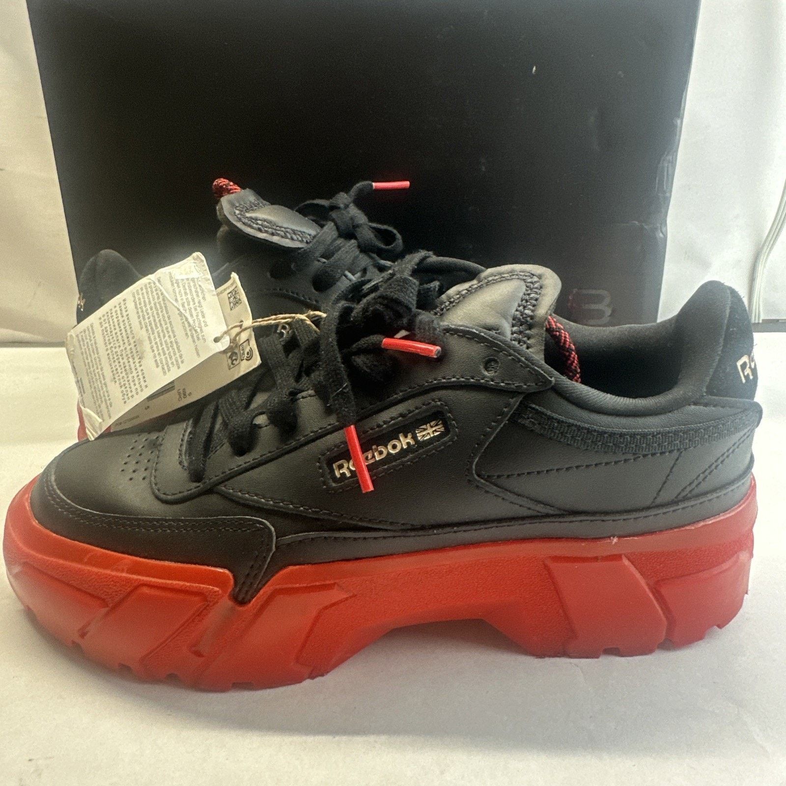 Reebok Size 5.5 - Reebok Cardi B x Club C Black Vector Red W Size US 5.5 / IT 35.5 - 4 Thumbnail
