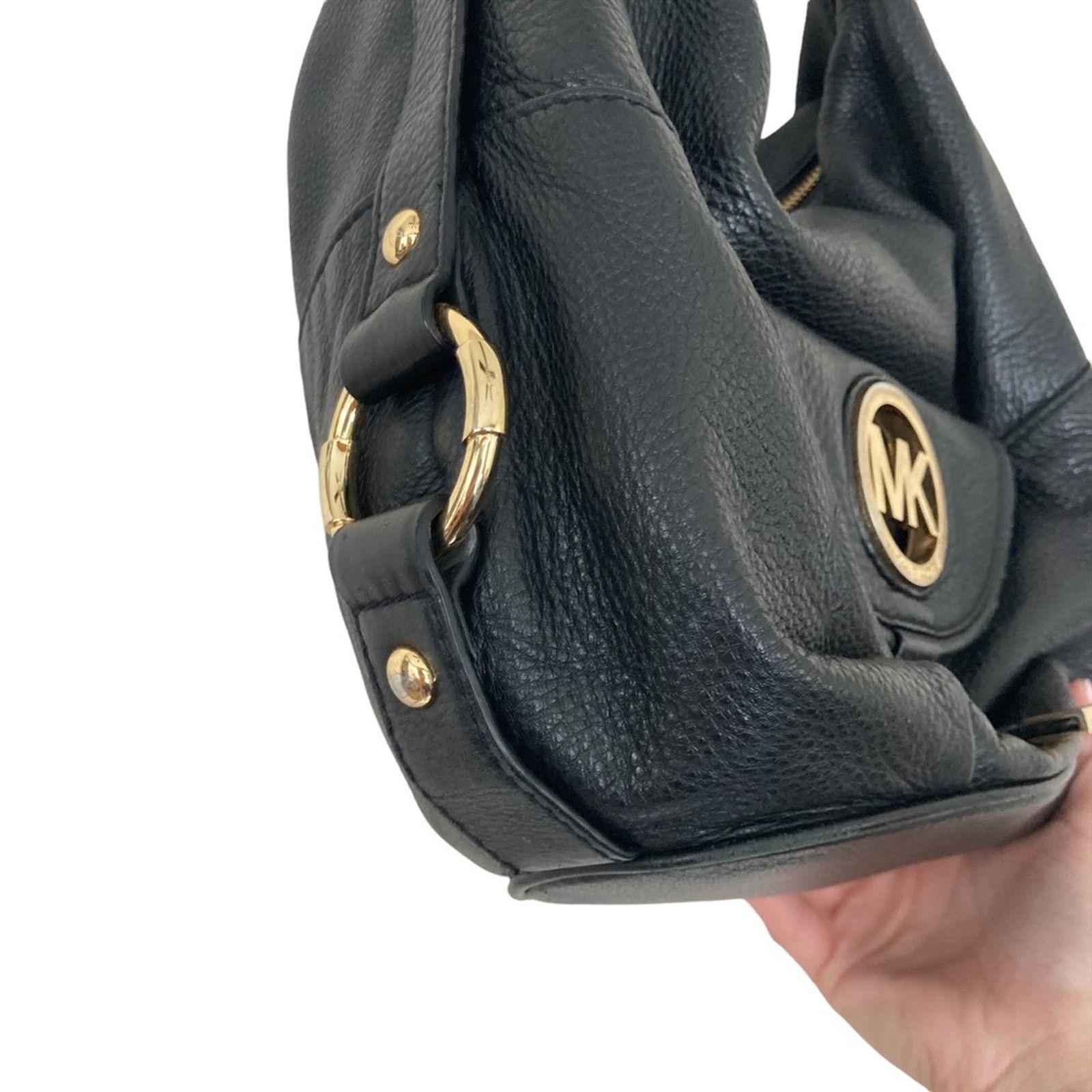 Michael Kors Michael Kors Black Leather Shoulder Bag Size ONE SIZE - 8 Thumbnail