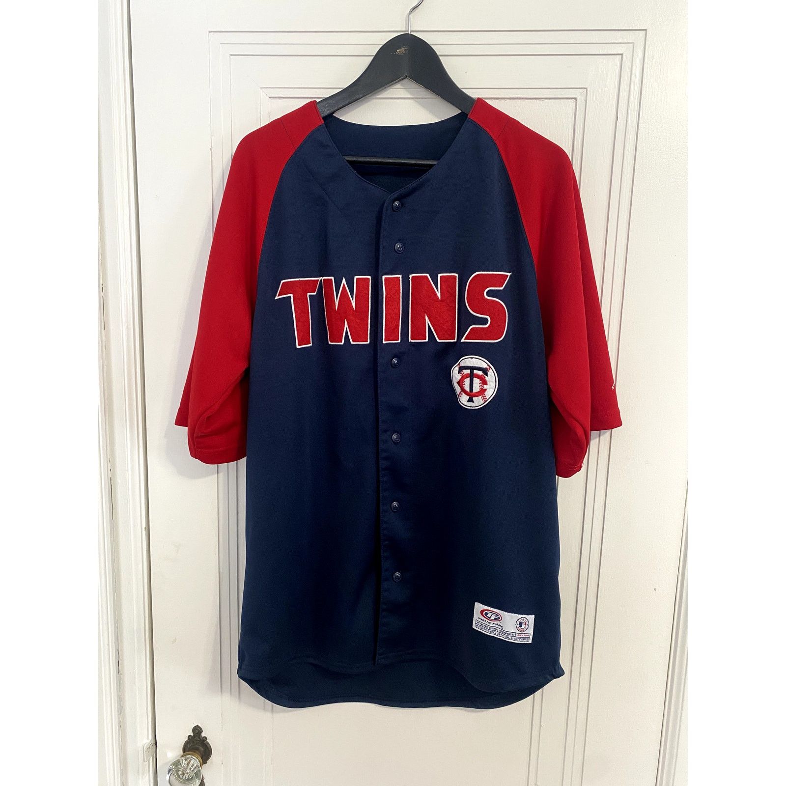 MLB Minnesota Twins Stitched Baseball Jersey Size Large Size US L / EU 52-54 / 3 - 1 Thumbnail