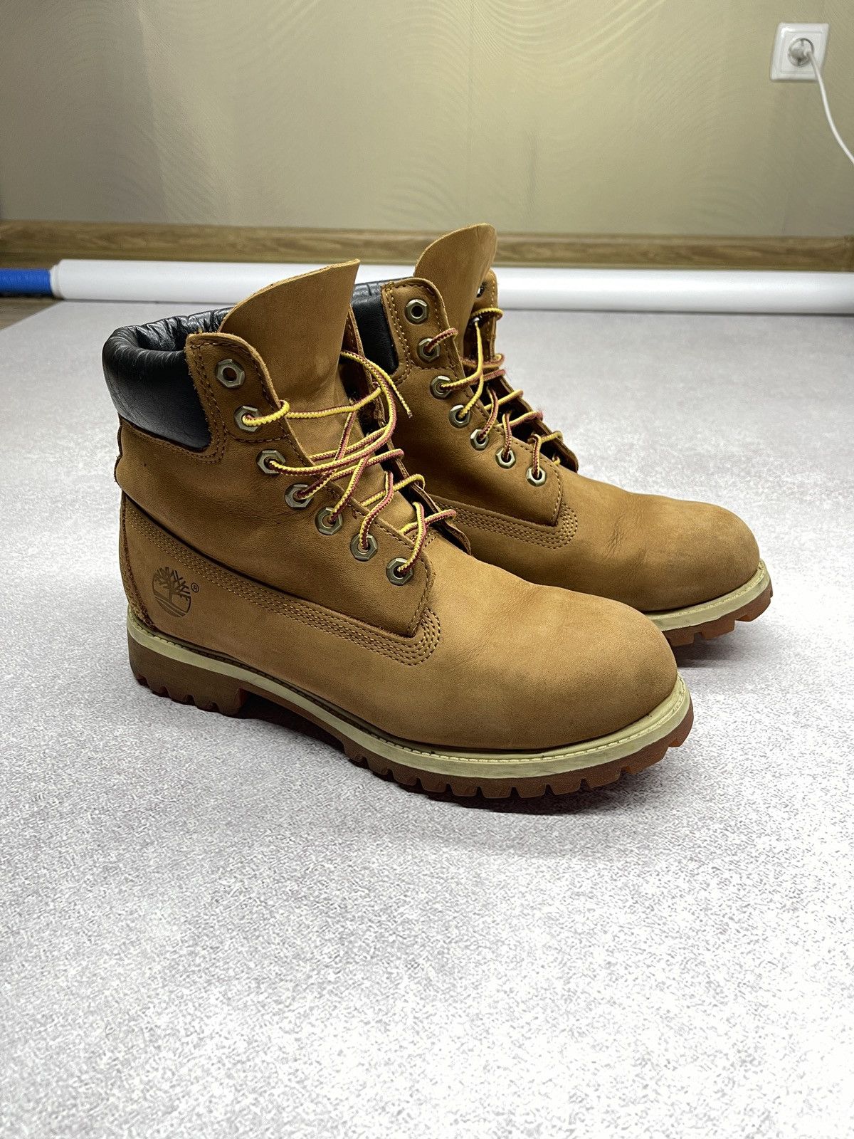 Timberland Mens Vintage Timberland Leather Boots Beige Combat Rubber Size US 8.5 / EU 41-42 - 4 Thumbnail