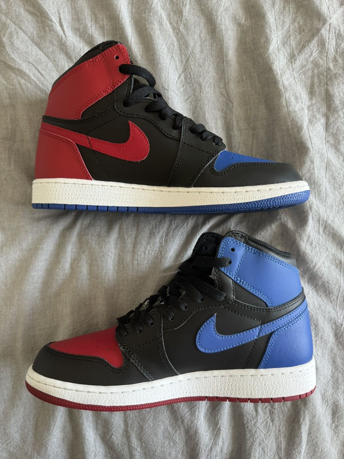Jordan Brand Jordan 1 Top 3 Gs Size 7y Size US 7 / EU 40 - 3 Thumbnail