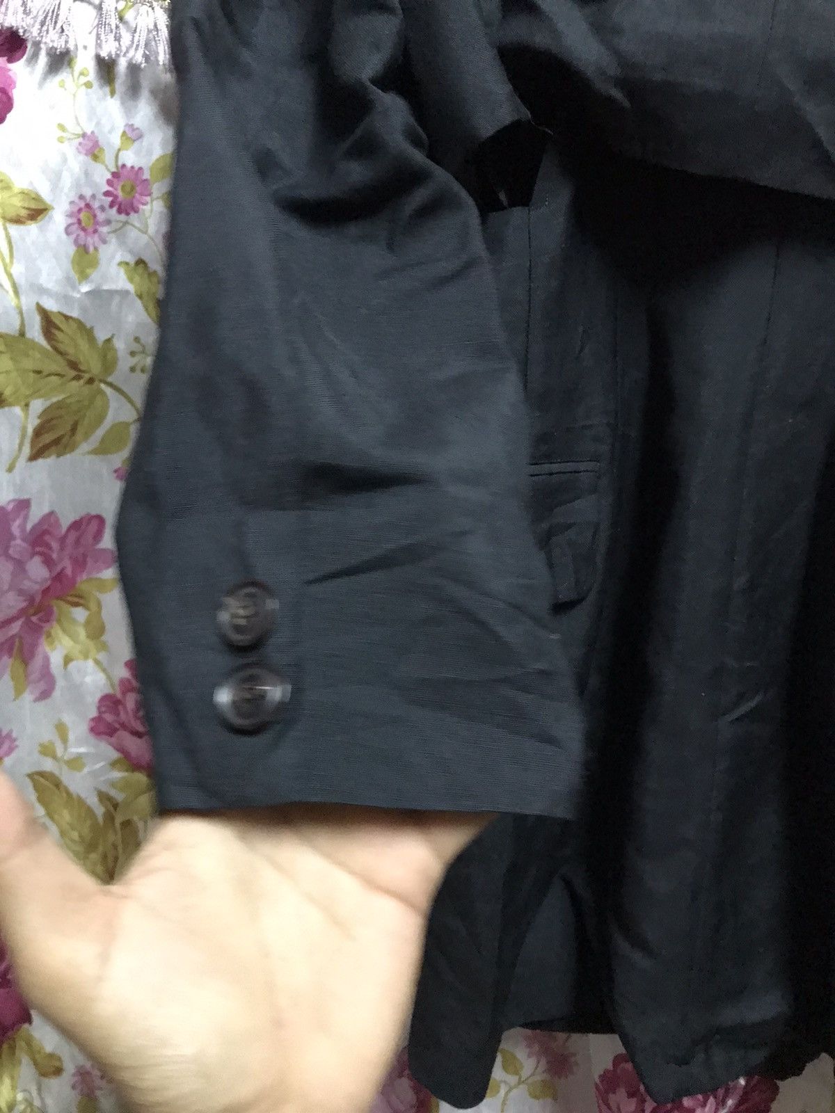 Designer × Yohji Yamamoto Authentic Yohji Yamamoto Sign Size S / US 4 / IT 40 - 8 Thumbnail