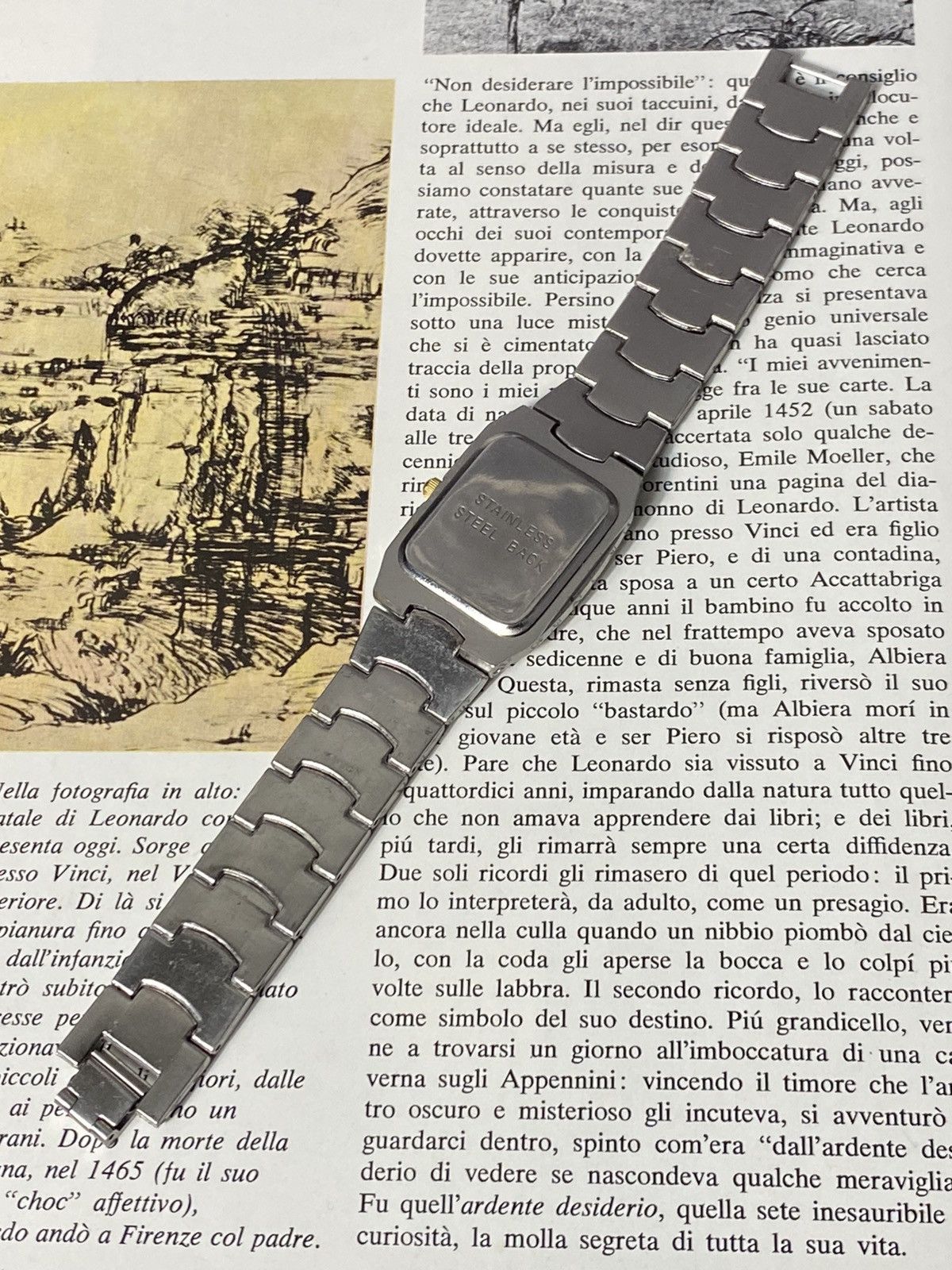 Jewelry Futuristic Quartz Men's Watch Stylish Design Size ONE SIZE - 4 Thumbnail