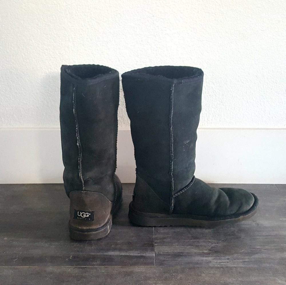 Ugg Black Classic UGG Tall 1 Boot Size US 7 / IT 37 - 2 Thumbnail
