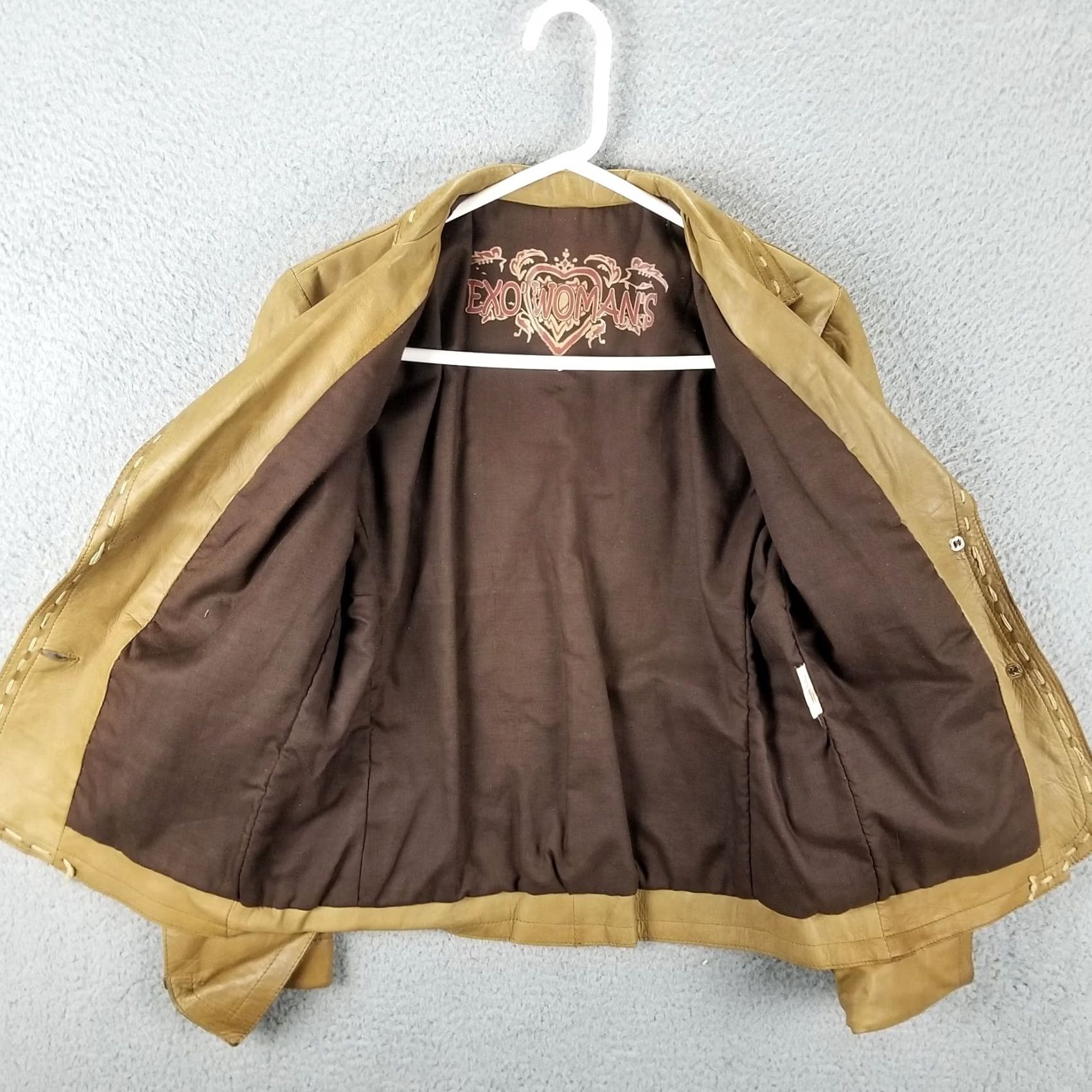Vintage EXO Women Leather Moto Jacket Small Tan Thick Stitch 2-Button Cuff Made in Italy Shirt Womens XS Beige Leather Motorcycle All Seasons Size S / US 4 / IT 40 - 7 Thumbnail