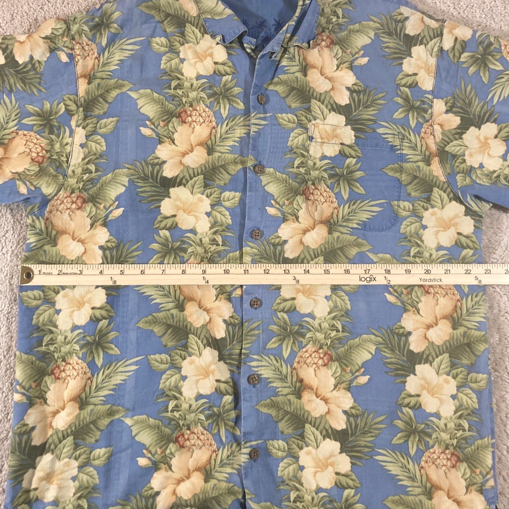 Tommy Bahama VINTAGE Tommy Bahama Men’s Silk Shirt Short Sleeve Hawaiian Floral 100% Silk Blue L Size Regular Collared Button-Up Shirt Mens Size US L / EU 52-54 / 3 - 4 Thumbnail
