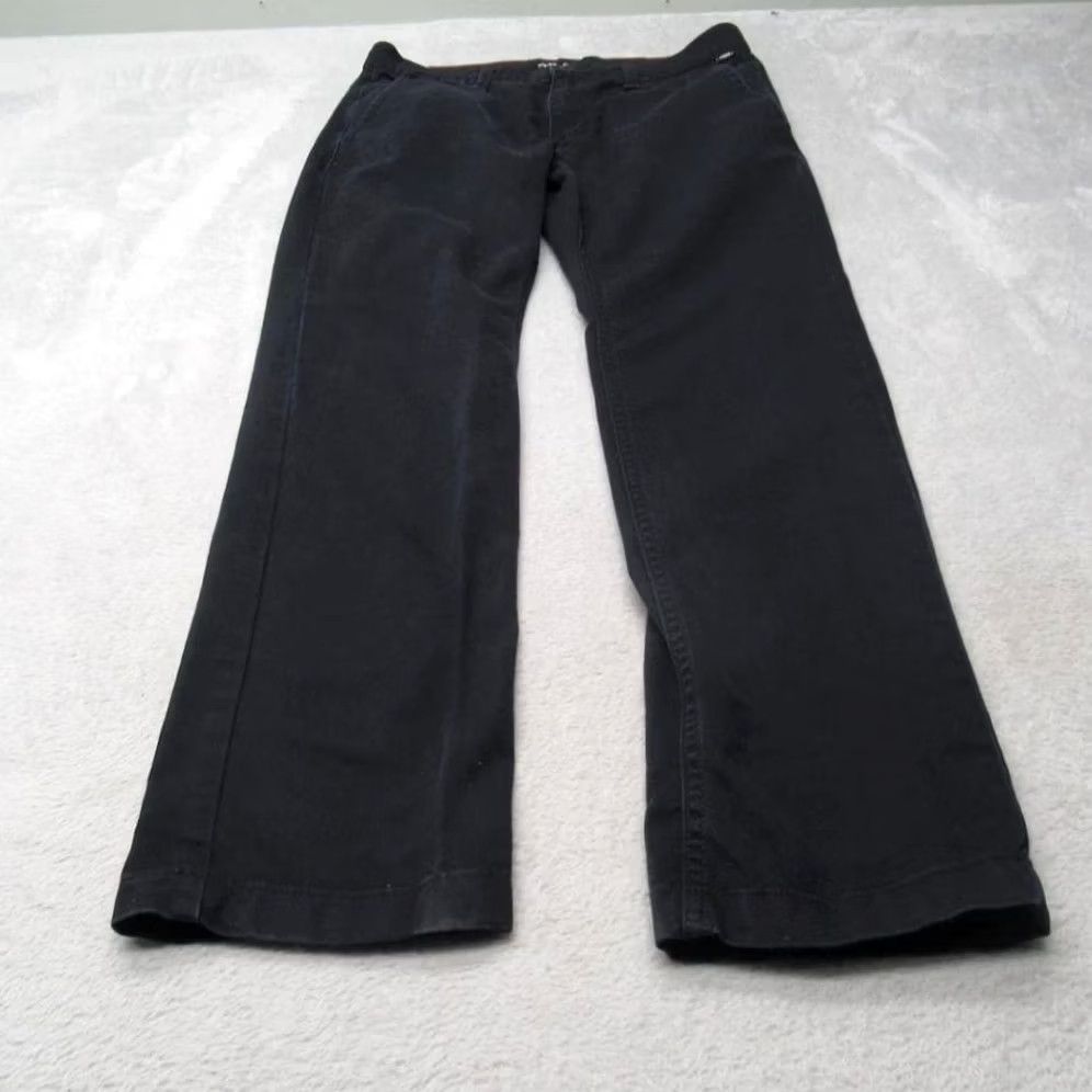 Vans VANS Chino Pants Men 30x28 Dark Blue Slim Fit Flat Front Button Logo Pockets Casual Workwear Please adjust color to Blue Limited info Size US 30 / EU 46 - 3 Thumbnail