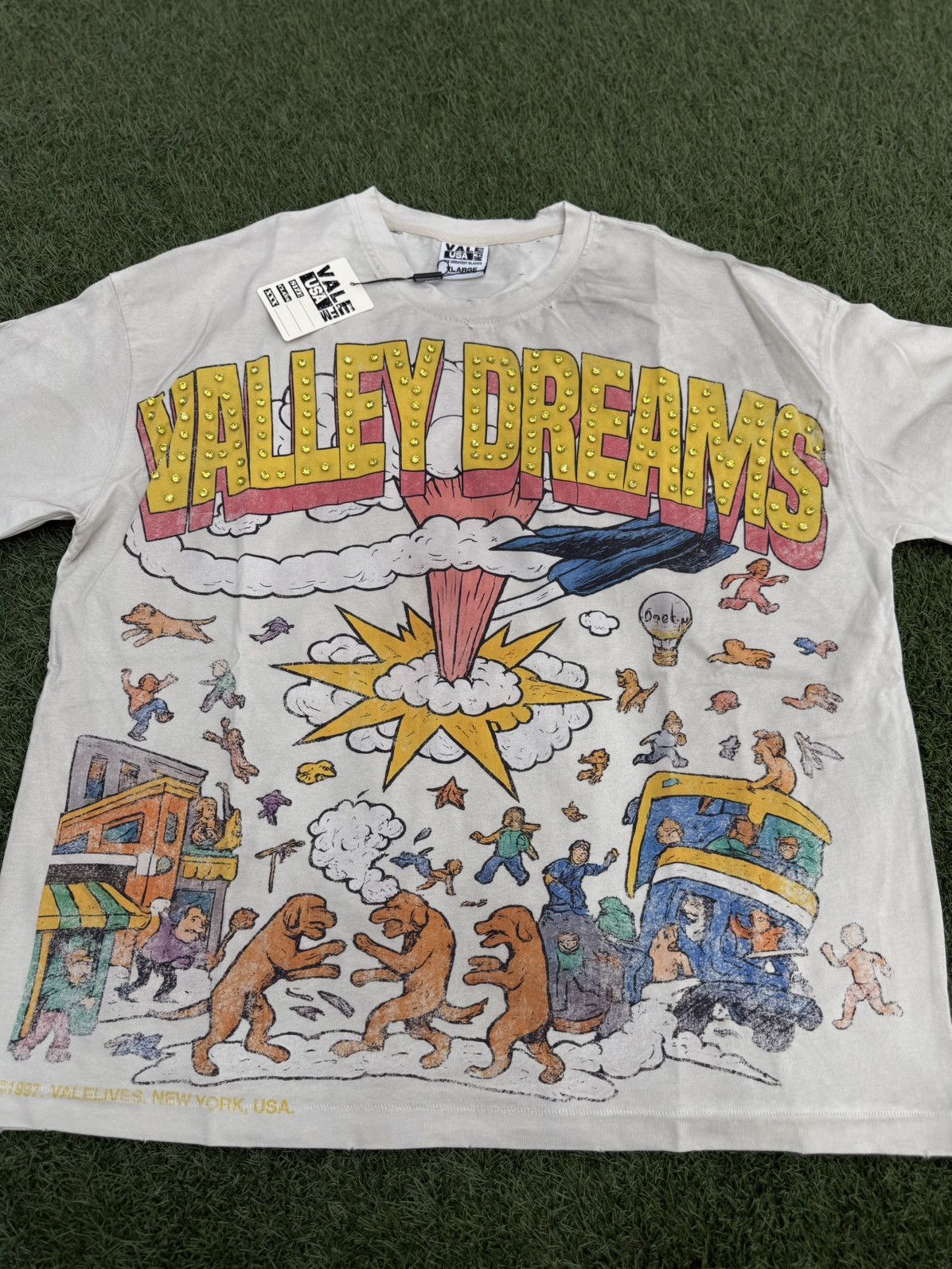 Vale Valley Dreams Chaos Bling Tee Size Large (NEW) Size US L / EU 52-54 / 3 - 2 Thumbnail