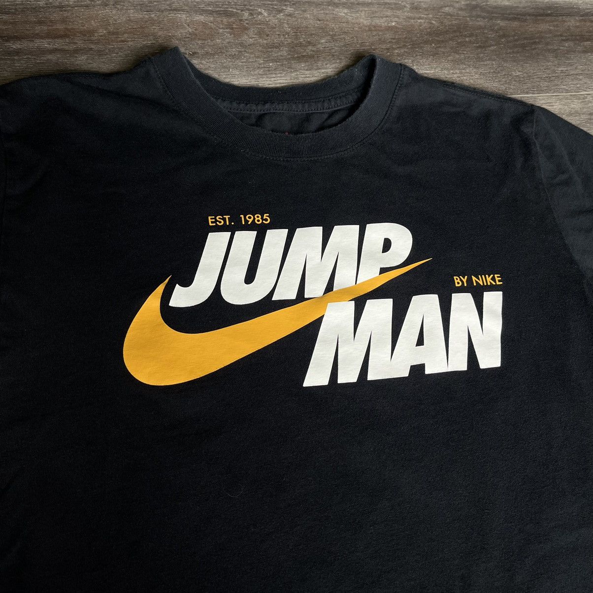 Jordan Brand × Nike × Vintage Vintage Jordan Brand Jump Man Nike Swoosh Graphic Tee Shirt Size US S / EU 44-46 / 1 - 2 Thumbnail