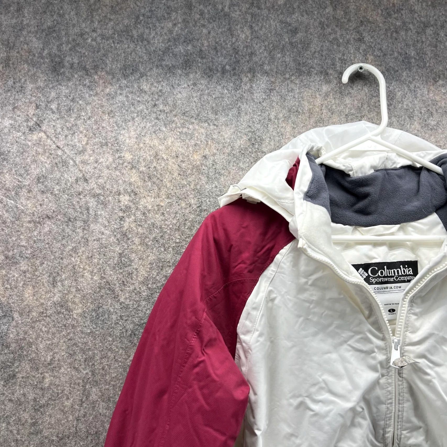 Vintage VINTAGE Columbia Jacket Women Large Parka Hooded Red White Full Zip Sportswear Size L / US 10 / IT 46 - 3 Thumbnail